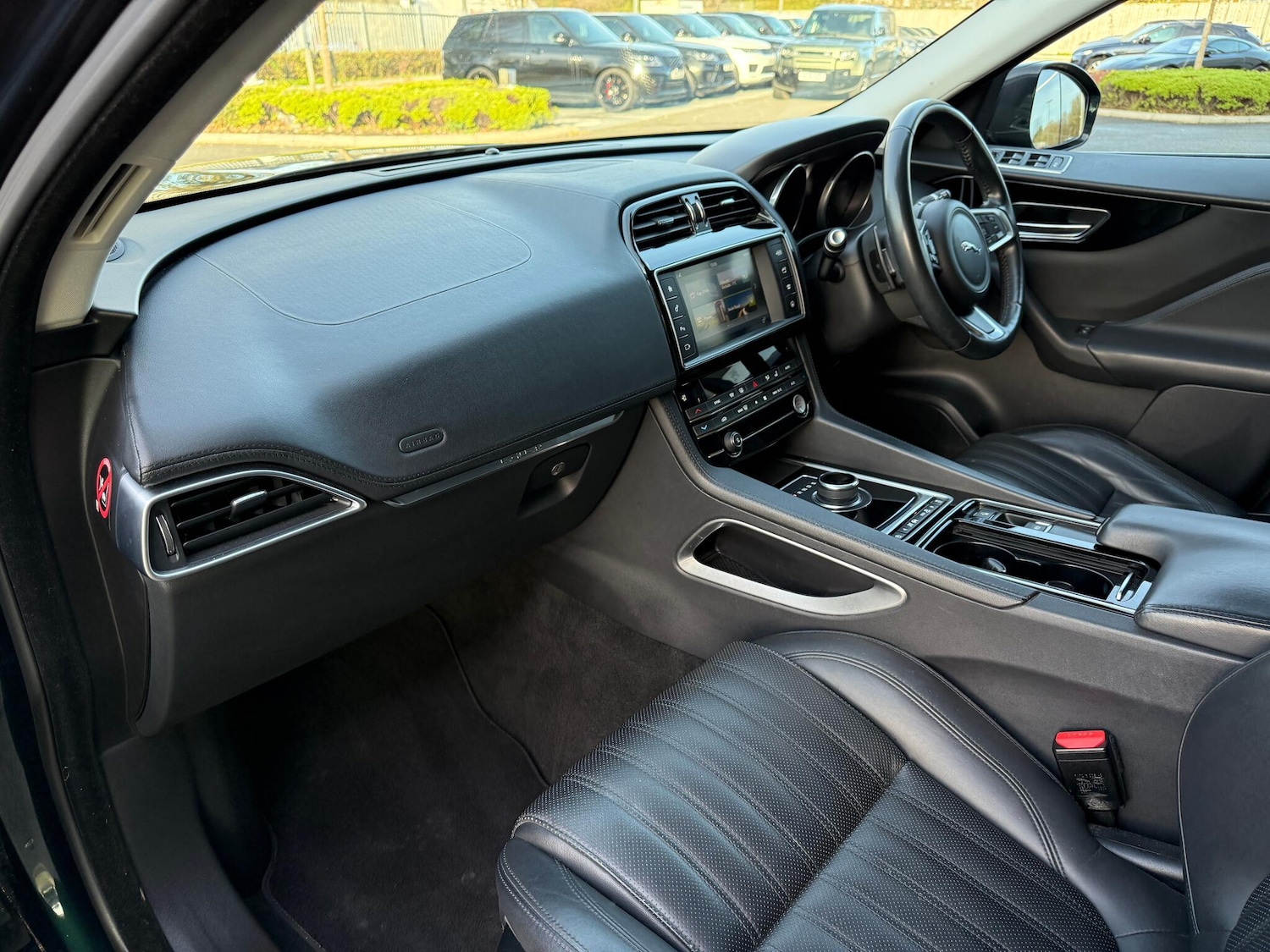 Used Jaguar F-Pace 2017 for sale - 76715060: Photo 47