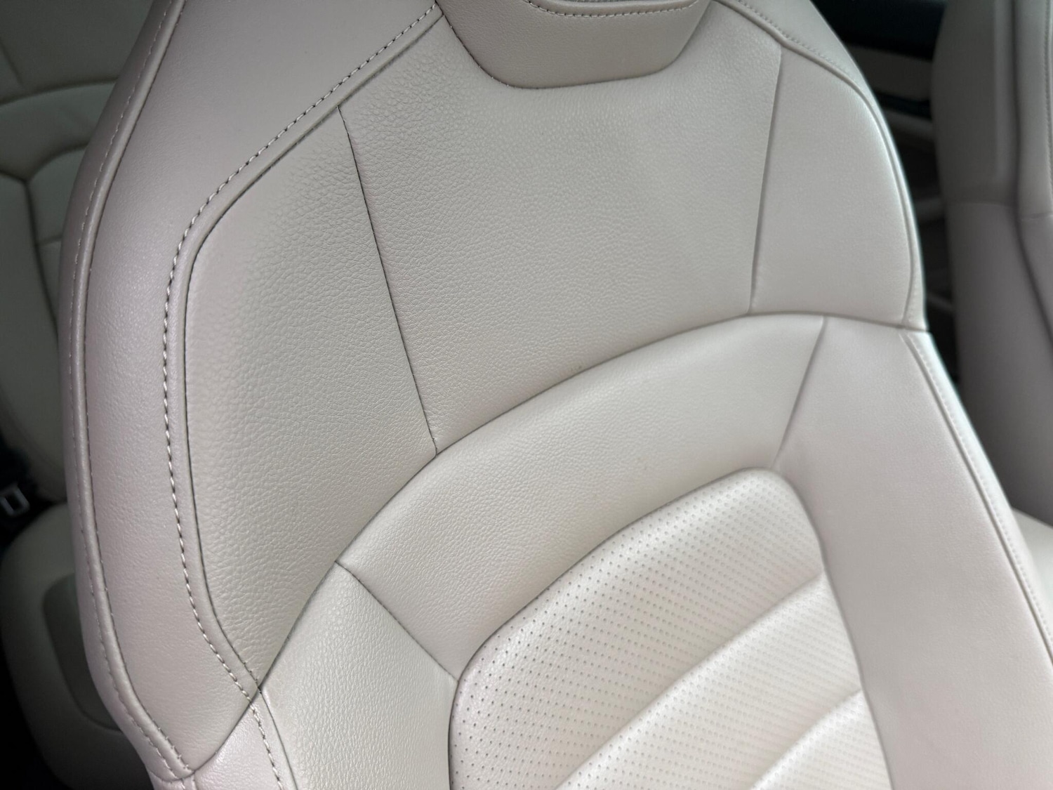 Used Porsche Taycan 2022 for sale - 76839286: Photo 34