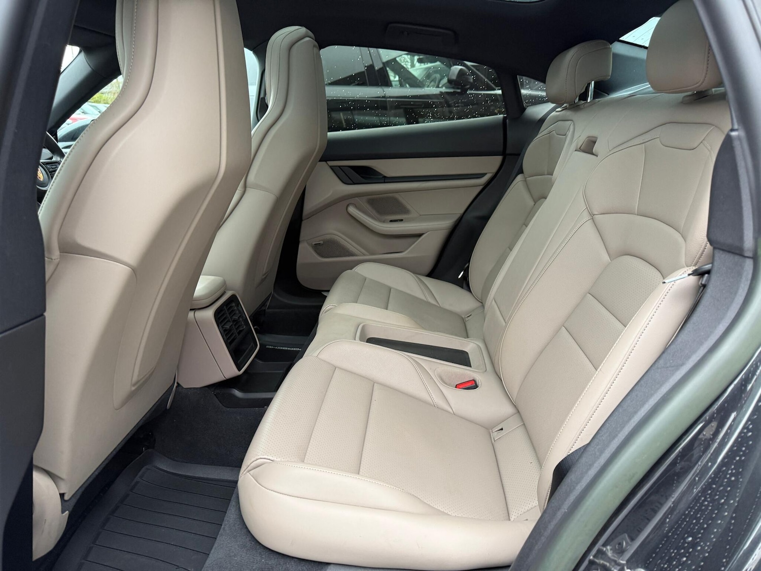 Used Porsche Taycan 2022 for sale - 76839286: Photo 47