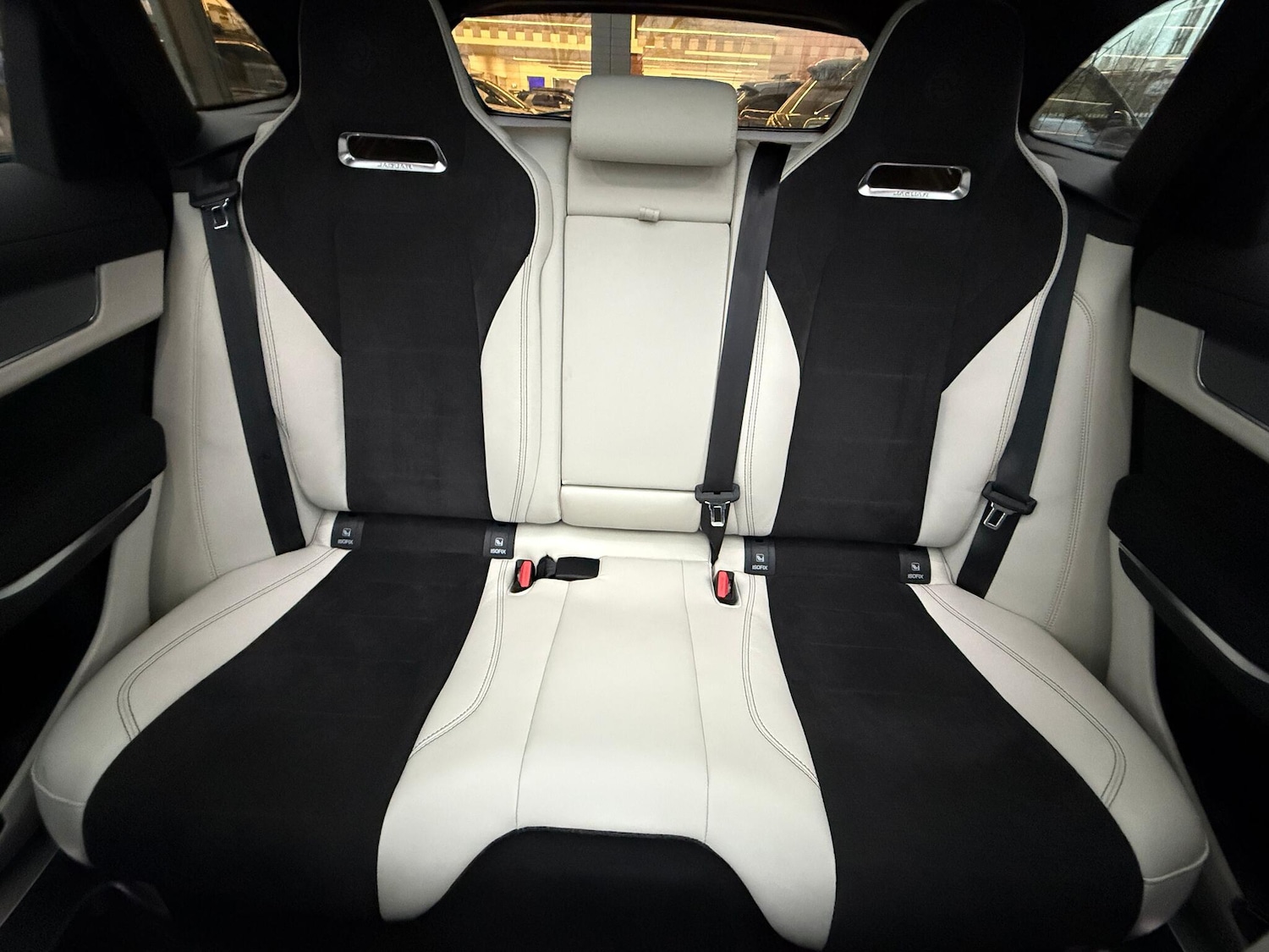 Used Jaguar F-Pace 2022 for sale - 77040613: Photo 11