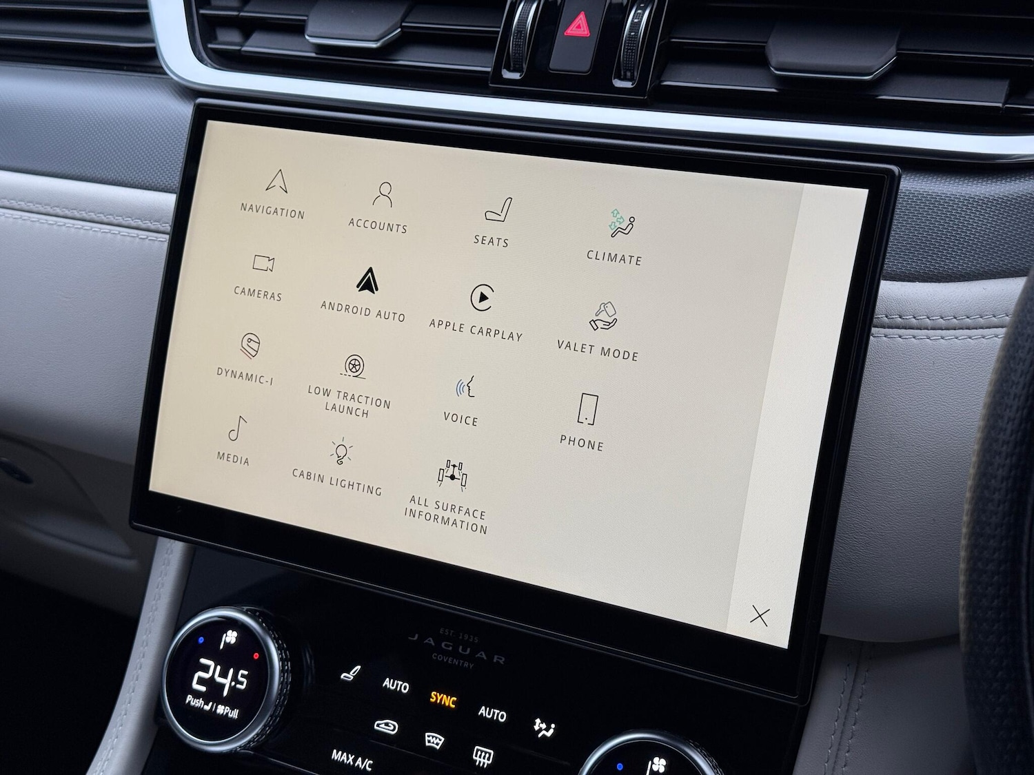 Used Jaguar F-Pace 2022 for sale - 77040613: Photo 47