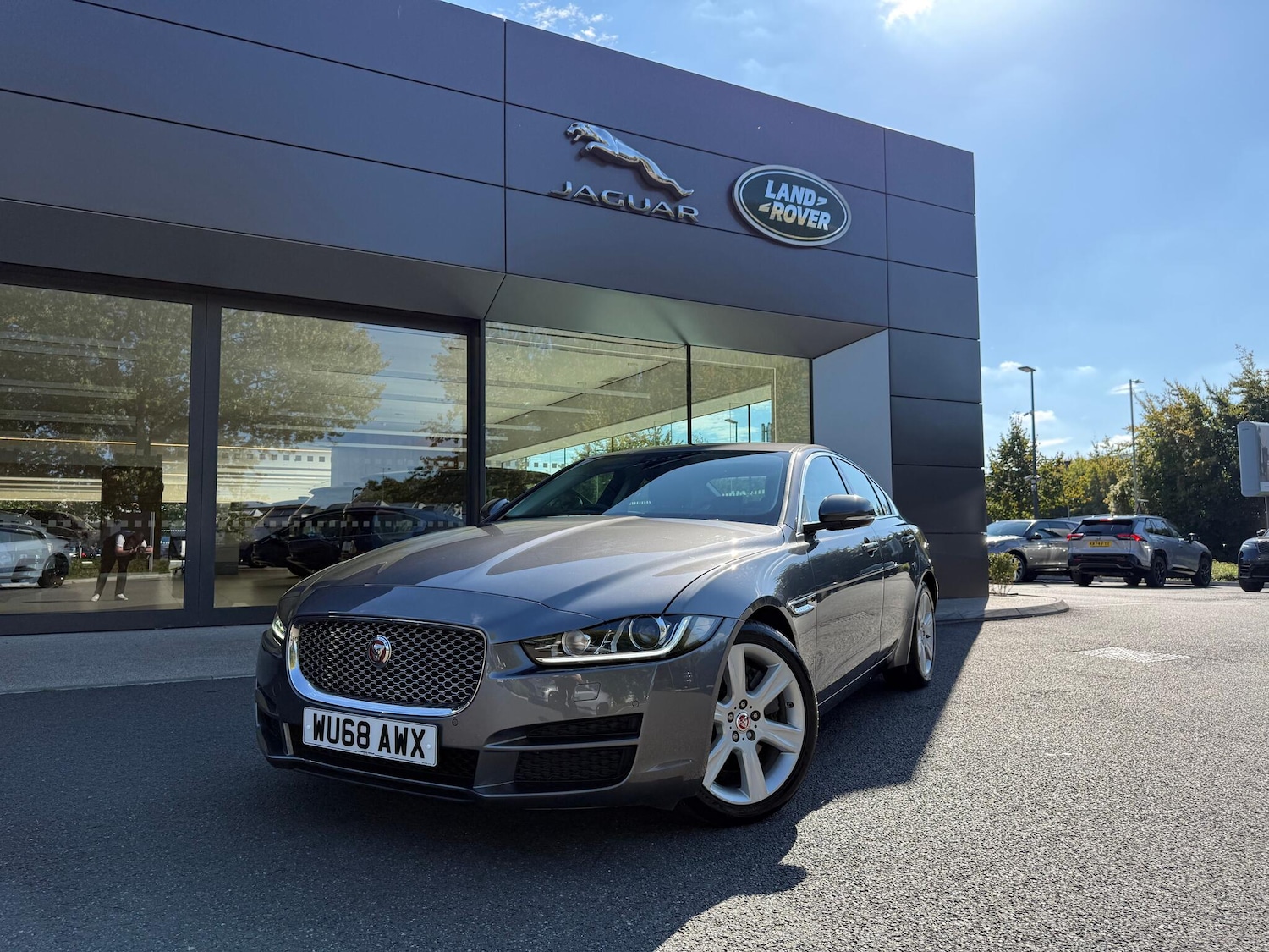 Used Jaguar XE 2018 for sale - 76122268: Photo 28
