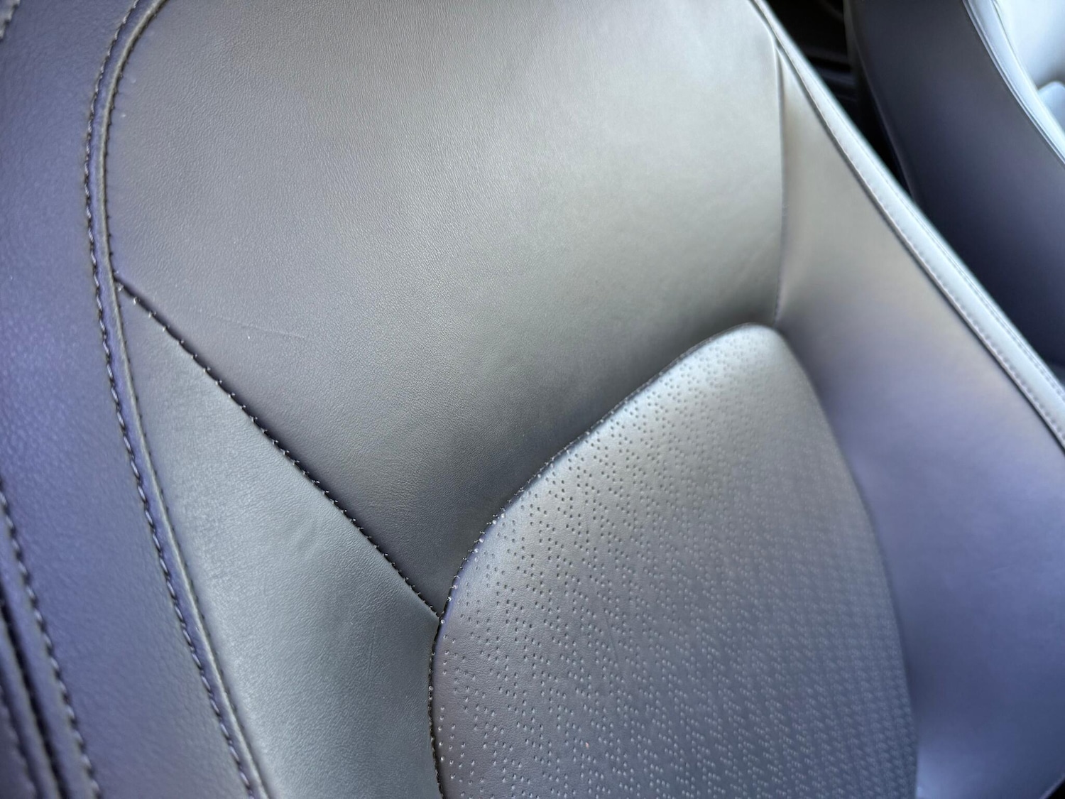 Used Jaguar XE 2018 for sale - 76122268: Photo 33