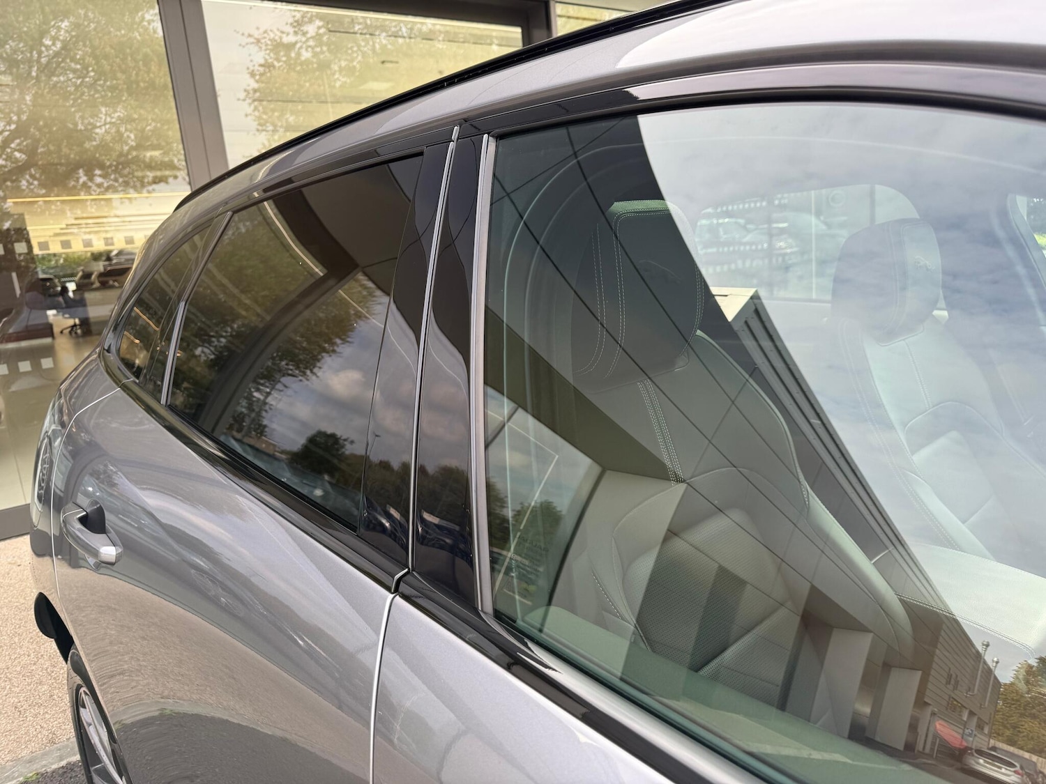 Used Jaguar F-Pace 2024 for sale - 76137685: Photo 24