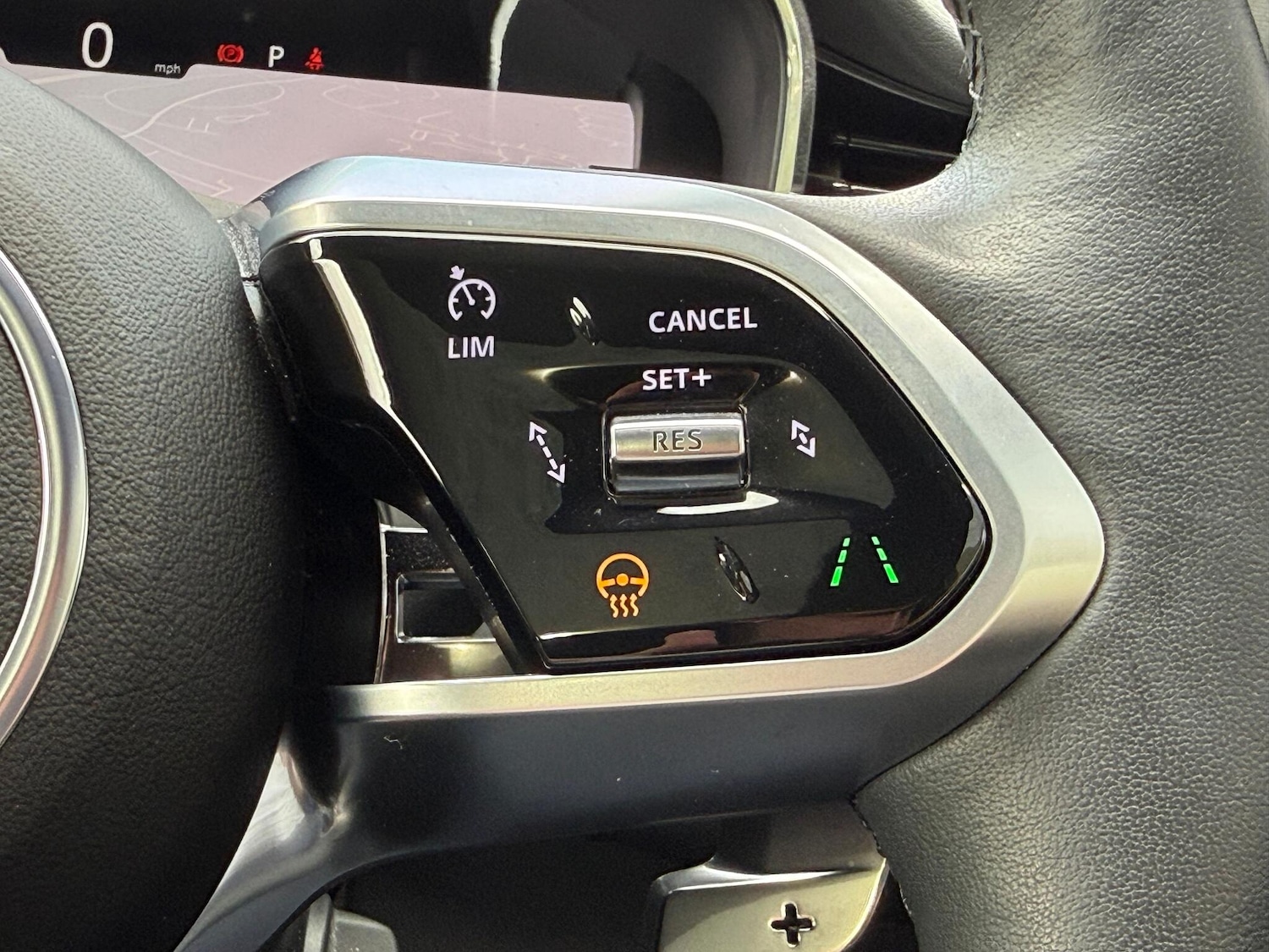 Used Jaguar F-Pace 2024 for sale - 76137685: Photo 27