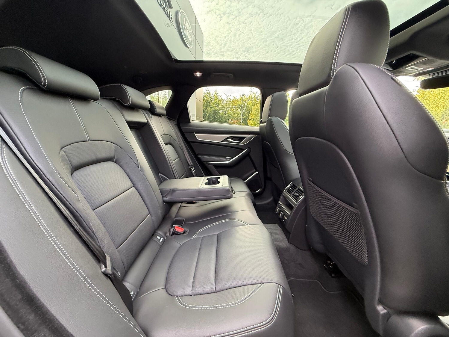 Used Jaguar F-Pace 2024 for sale - 76137685: Photo 40