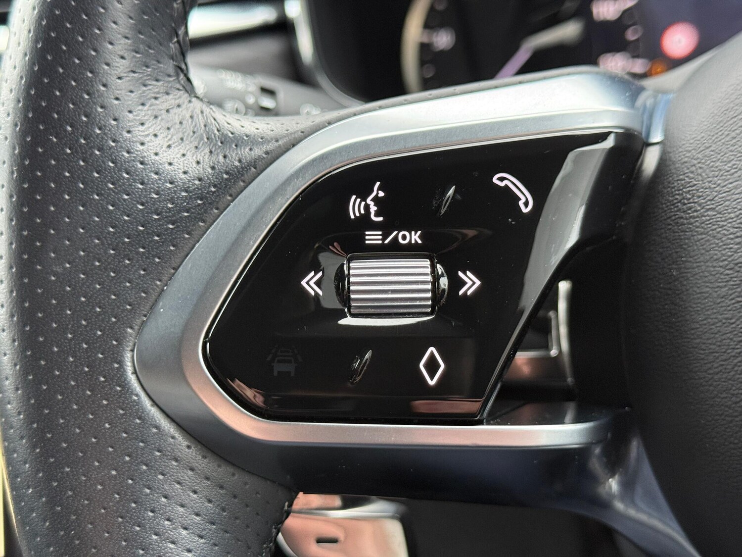 Used Jaguar F-Pace for sale - 77611924: Photo 24