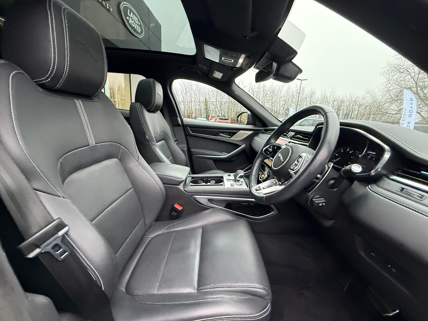 Used Jaguar F-Pace for sale - 77611924: Photo 9