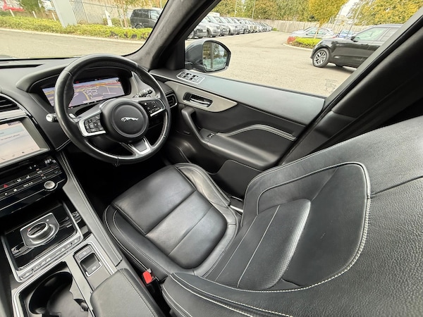 Used Jaguar F-Pace 2020 for sale - 76214149: Photo 13