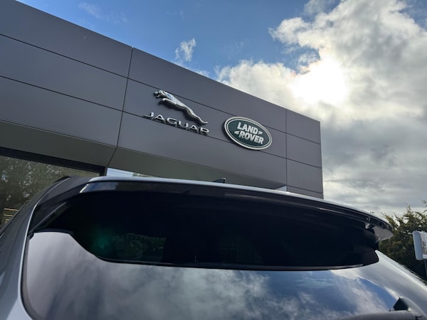 Used Jaguar F-Pace 2020 for sale - 76214149: Photo 31