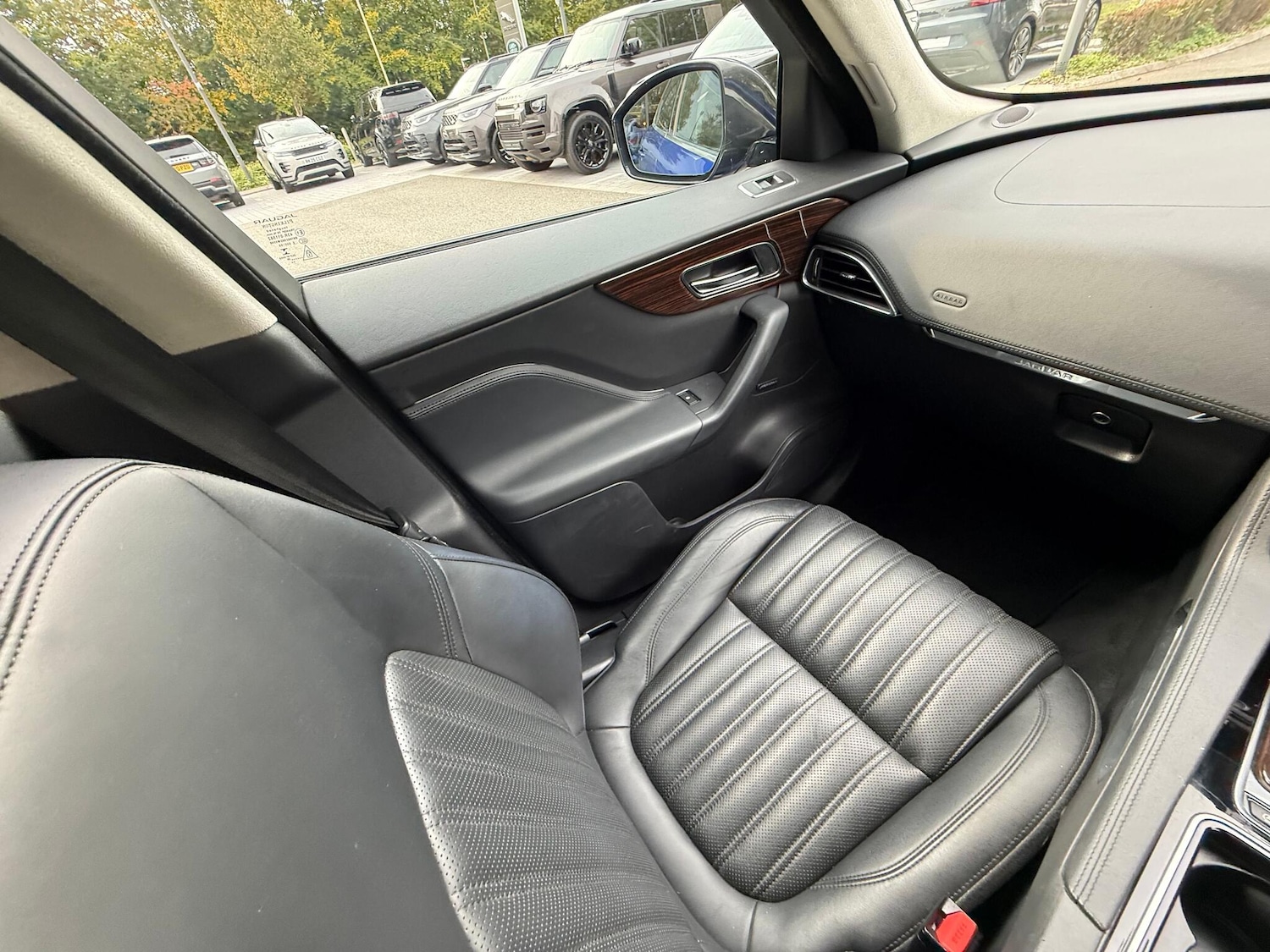 Used Jaguar F-Pace 2020 for sale - 76159130: Photo 12