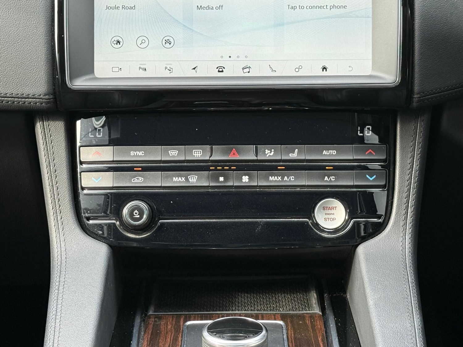 Used Jaguar F-Pace 2020 for sale - 76159130: Photo 16