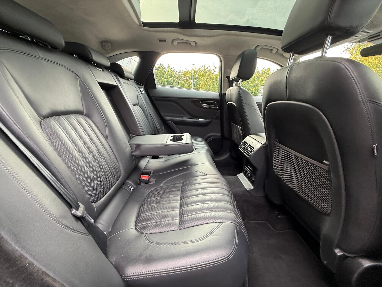 Used Jaguar F-Pace 2020 for sale - 76159130: Photo 38