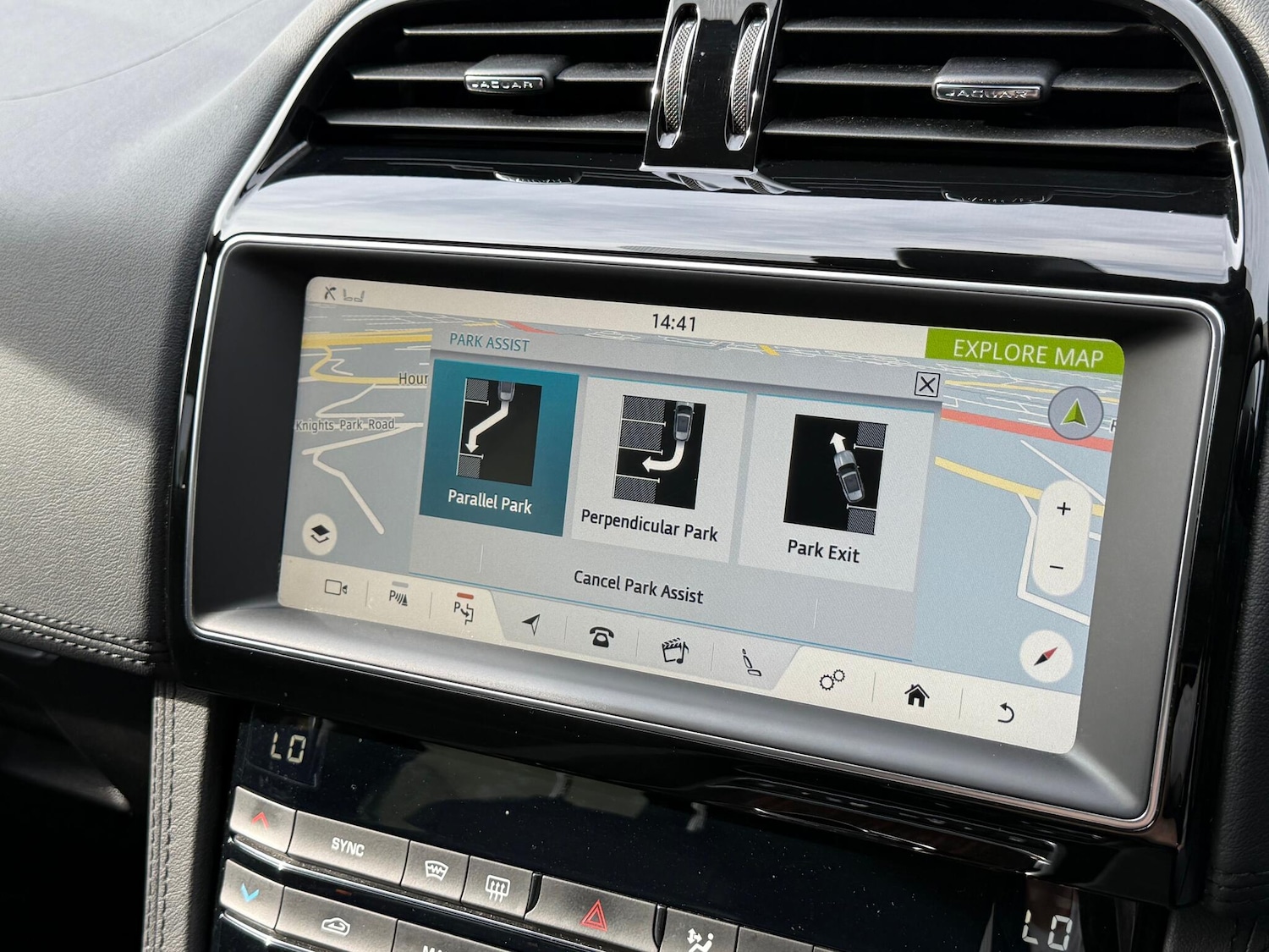 Used Jaguar F-Pace 2020 for sale - 76159130: Photo 4
