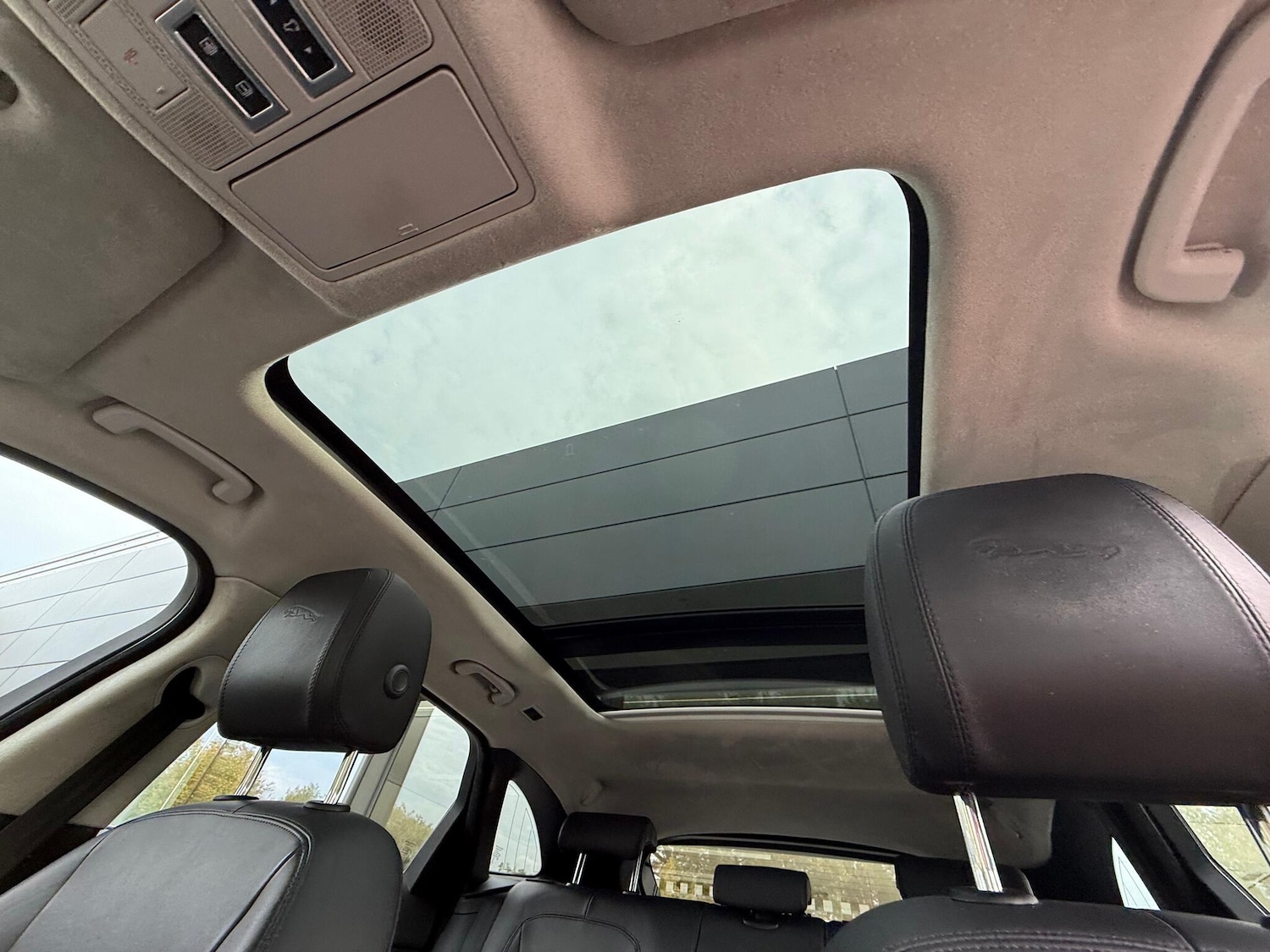 Used Jaguar F-Pace 2020 for sale - 76159130: Photo 5