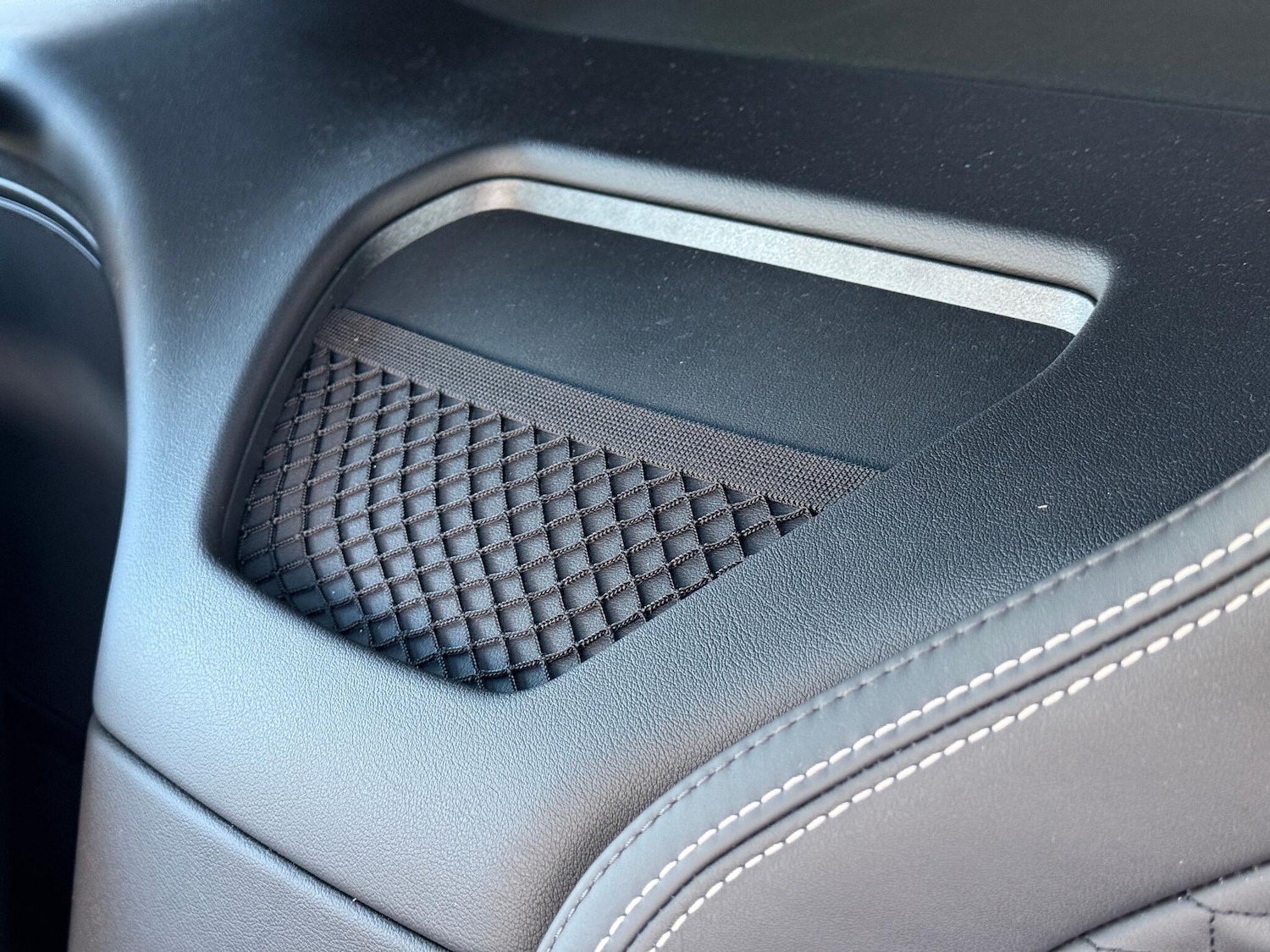 Used Jaguar F-Type 2022 for sale - 76715261: Photo 31