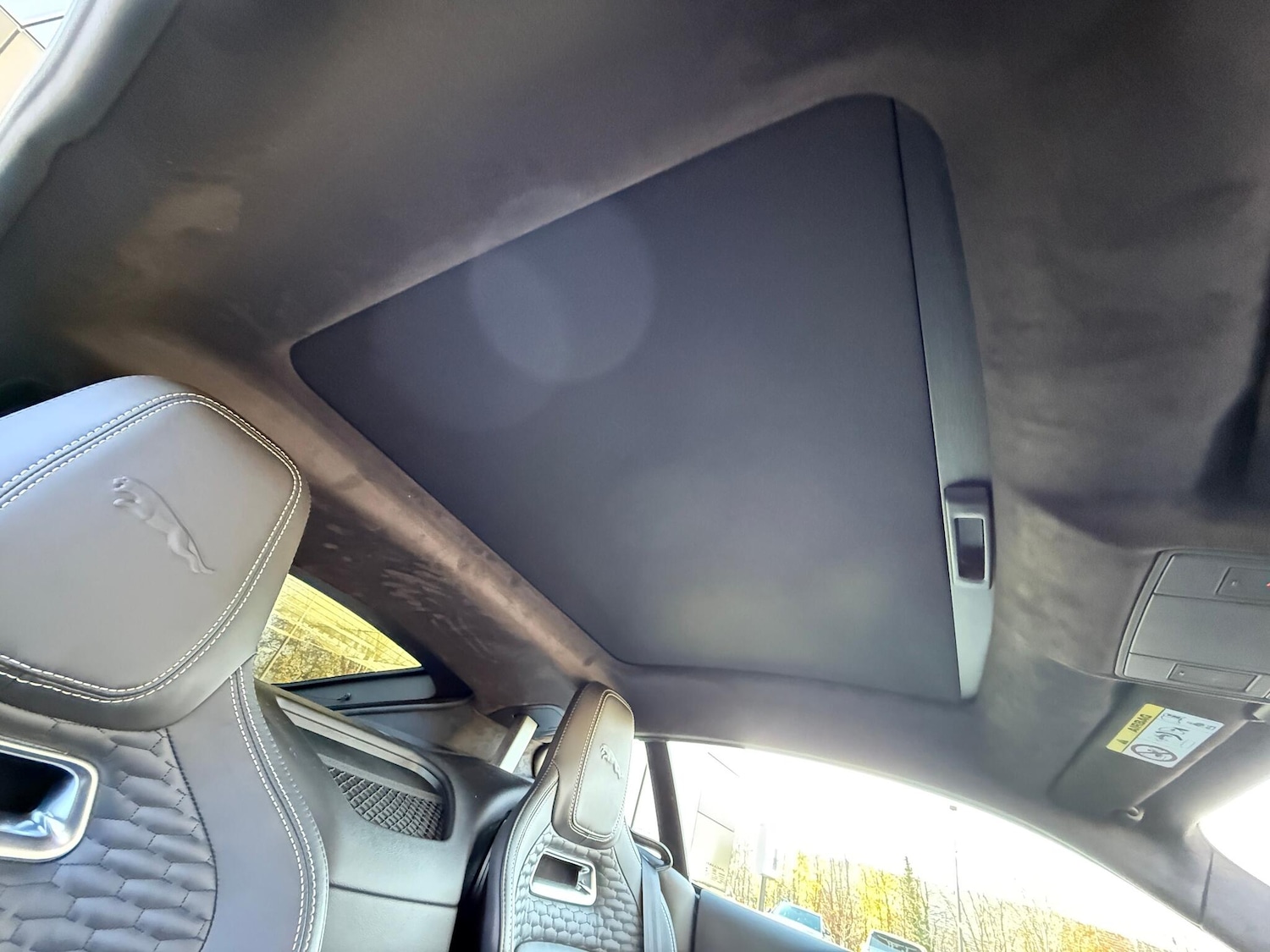 Used Jaguar F-Type 2022 for sale - 76715261: Photo 34