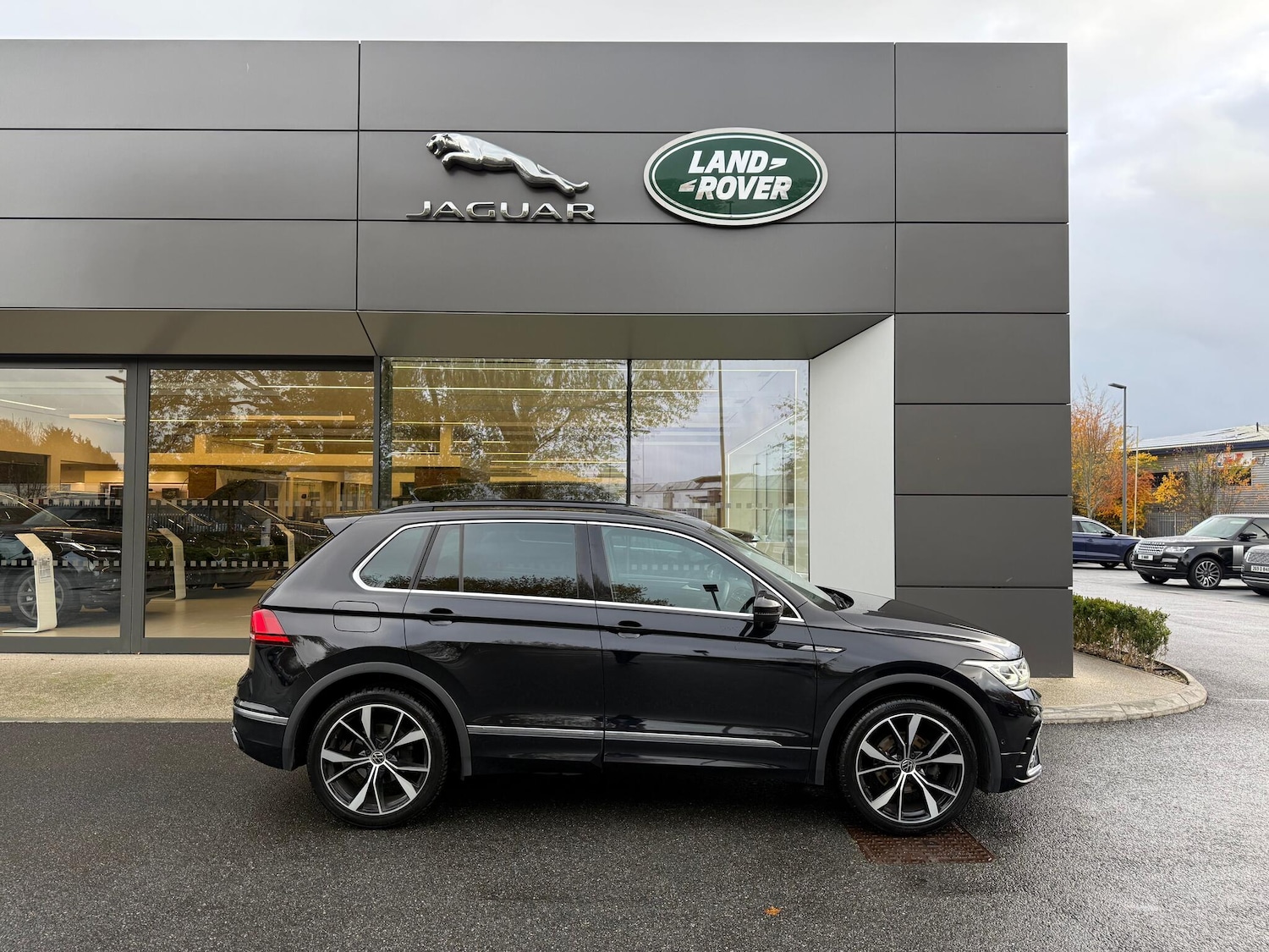 Used Volkswagen Tiguan 2022 for sale - 76457766: Photo 2