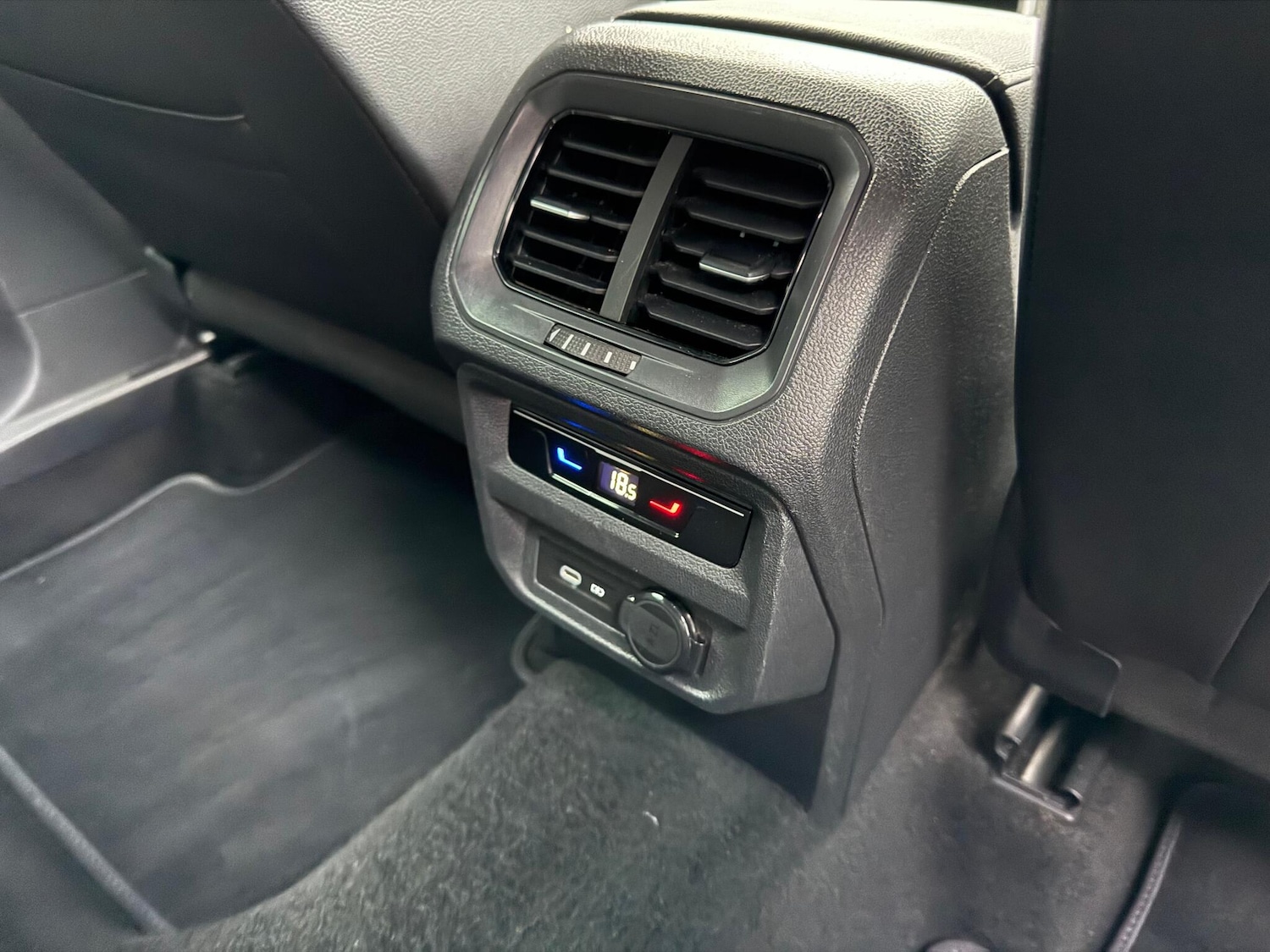 Used Volkswagen Tiguan 2022 for sale - 76457766: Photo 30