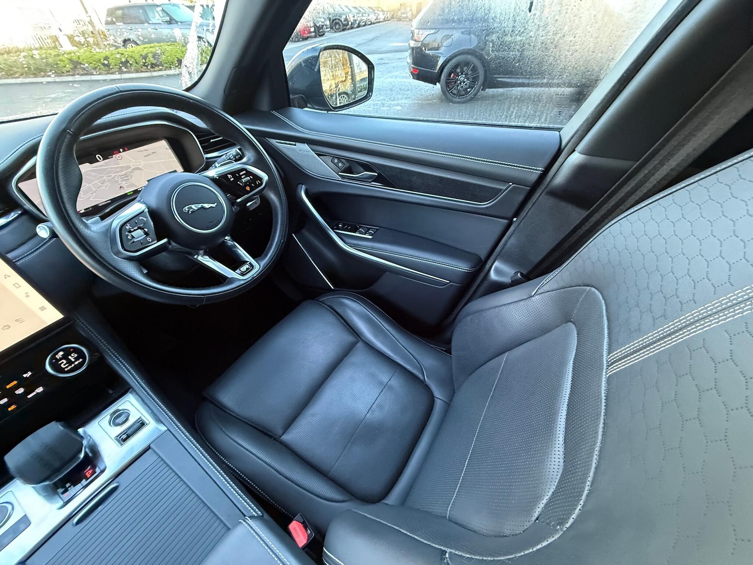 Used Jaguar F-Pace 2022 for sale - 76781558: Photo 12