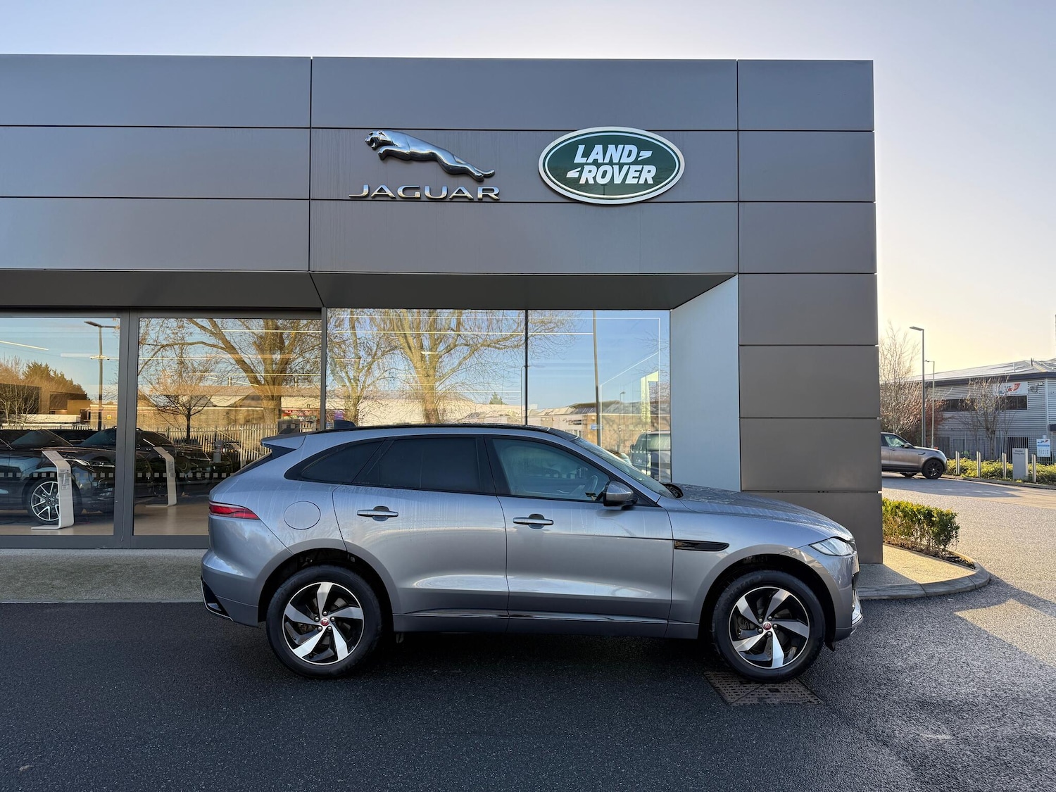 Used Jaguar F-Pace 2022 for sale - 76781558: Photo 2