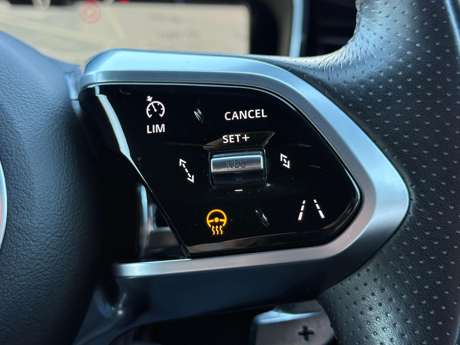 Used Jaguar F-Pace 2022 for sale - 76781558: Photo 27