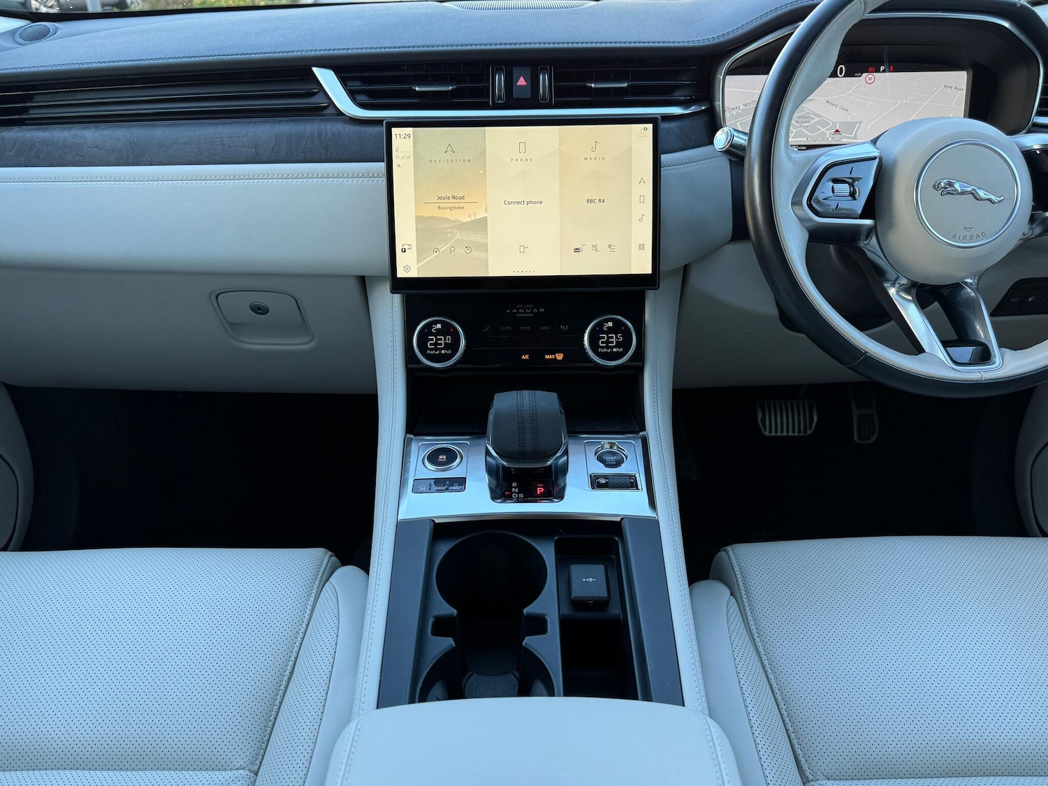 Used Jaguar F-Pace 2021 for sale - 77305458: Photo 15