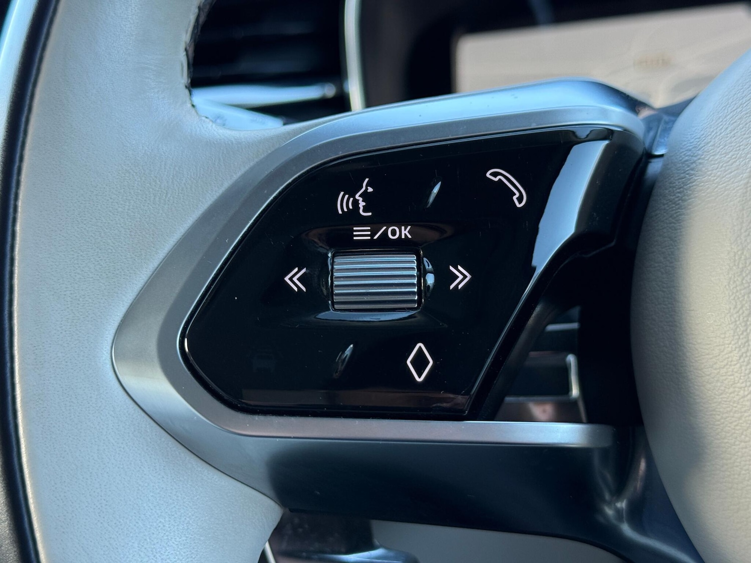 Used Jaguar F-Pace 2021 for sale - 77305458: Photo 25