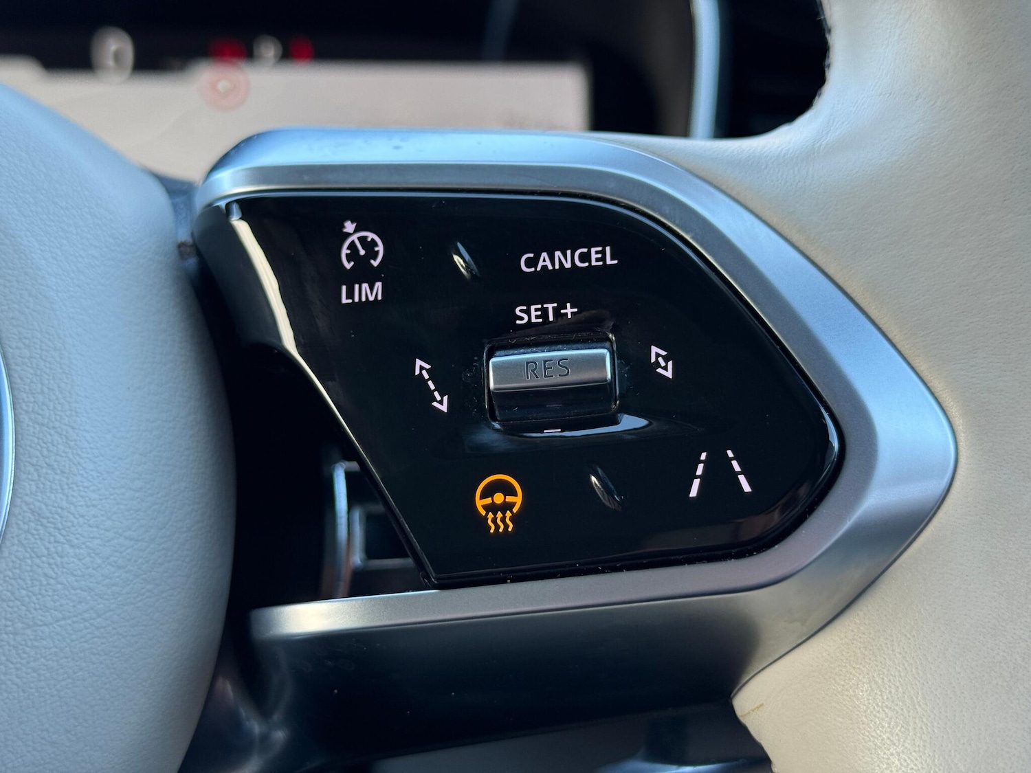 Used Jaguar F-Pace 2021 for sale - 77305458: Photo 27