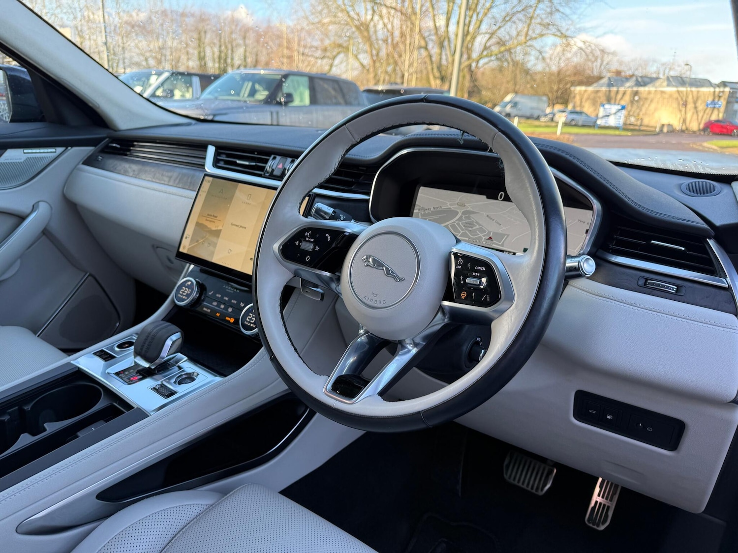 Used Jaguar F-Pace 2021 for sale - 77305458: Photo 30