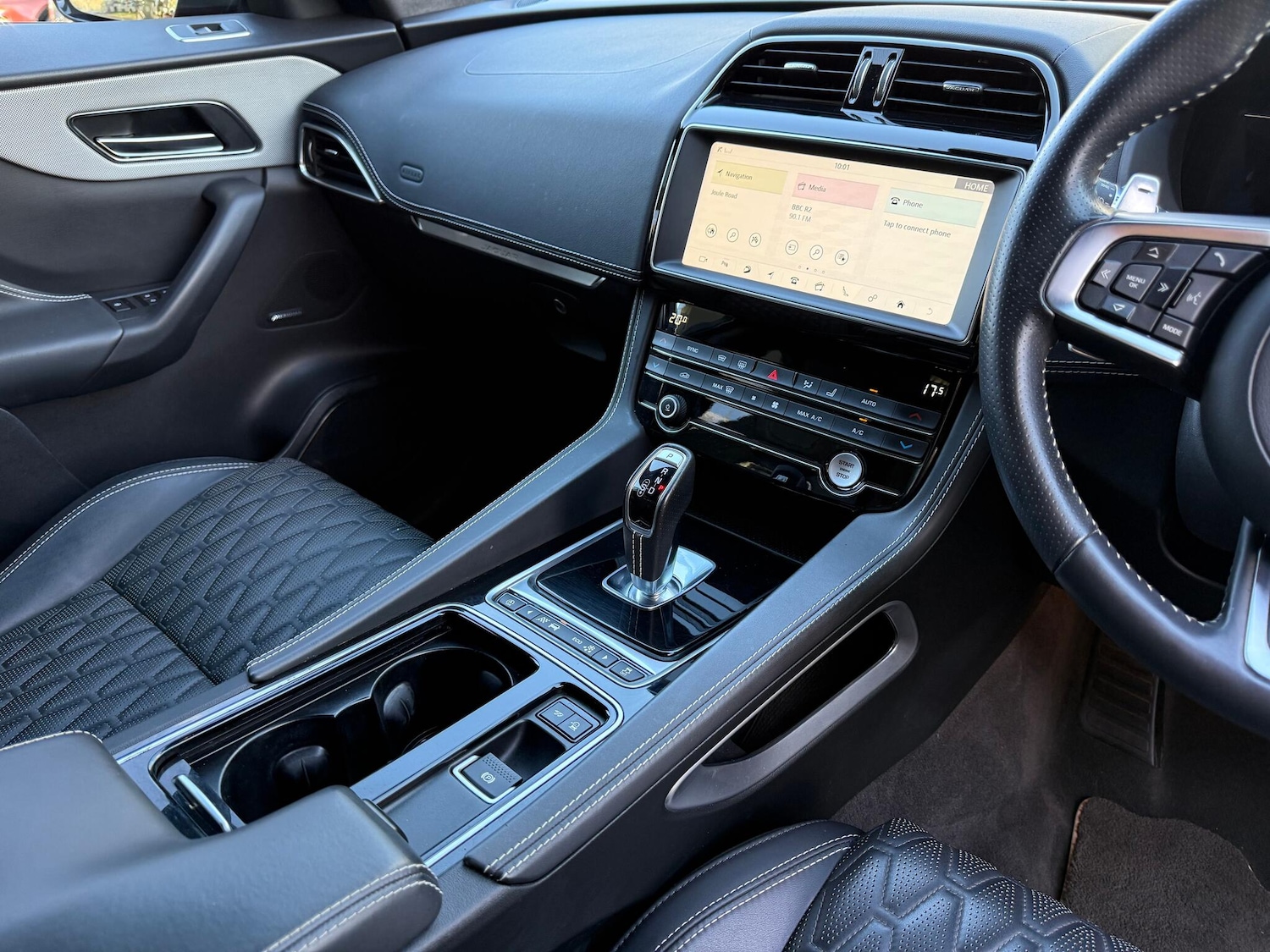 Used Jaguar F-Pace 2020 for sale - 76349105: Photo 19
