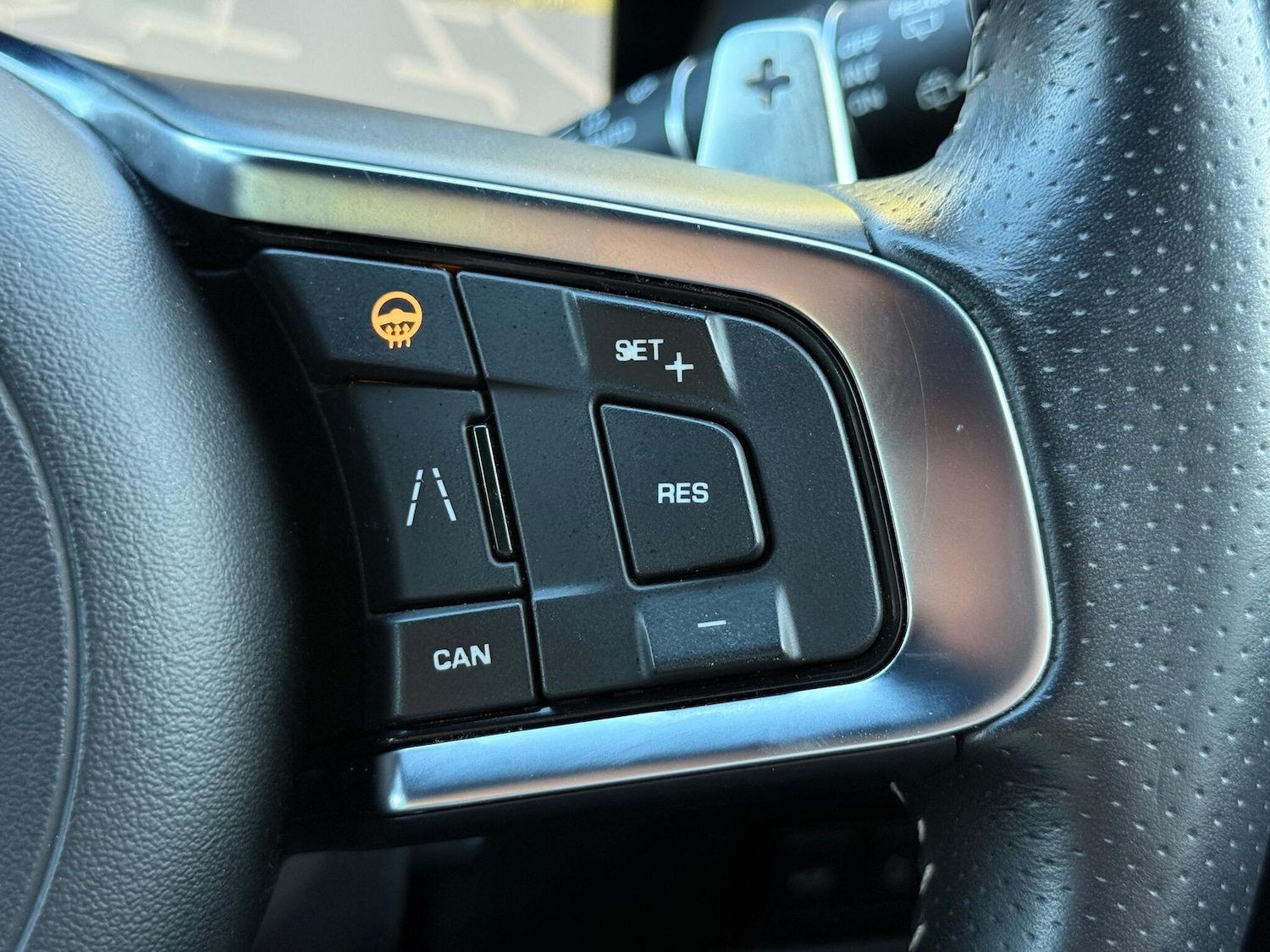 Used Jaguar F-Pace 2020 for sale - 76349105: Photo 26