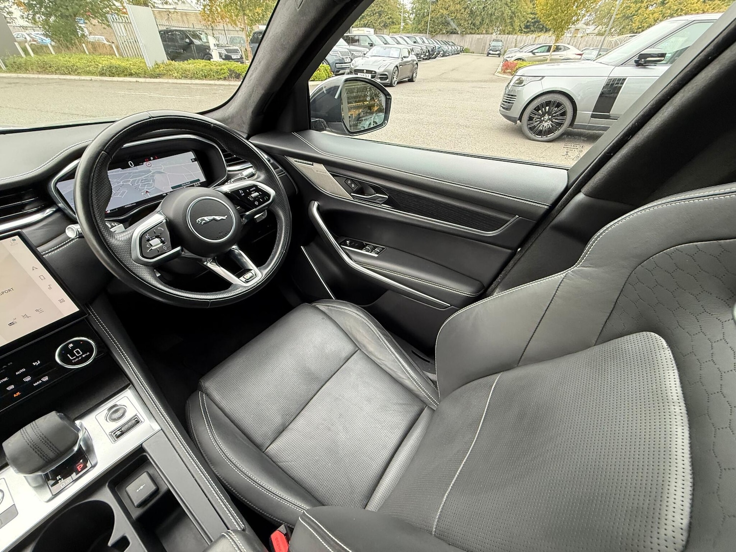 Used Jaguar F-Pace 2021 for sale - 76137373: Photo 13