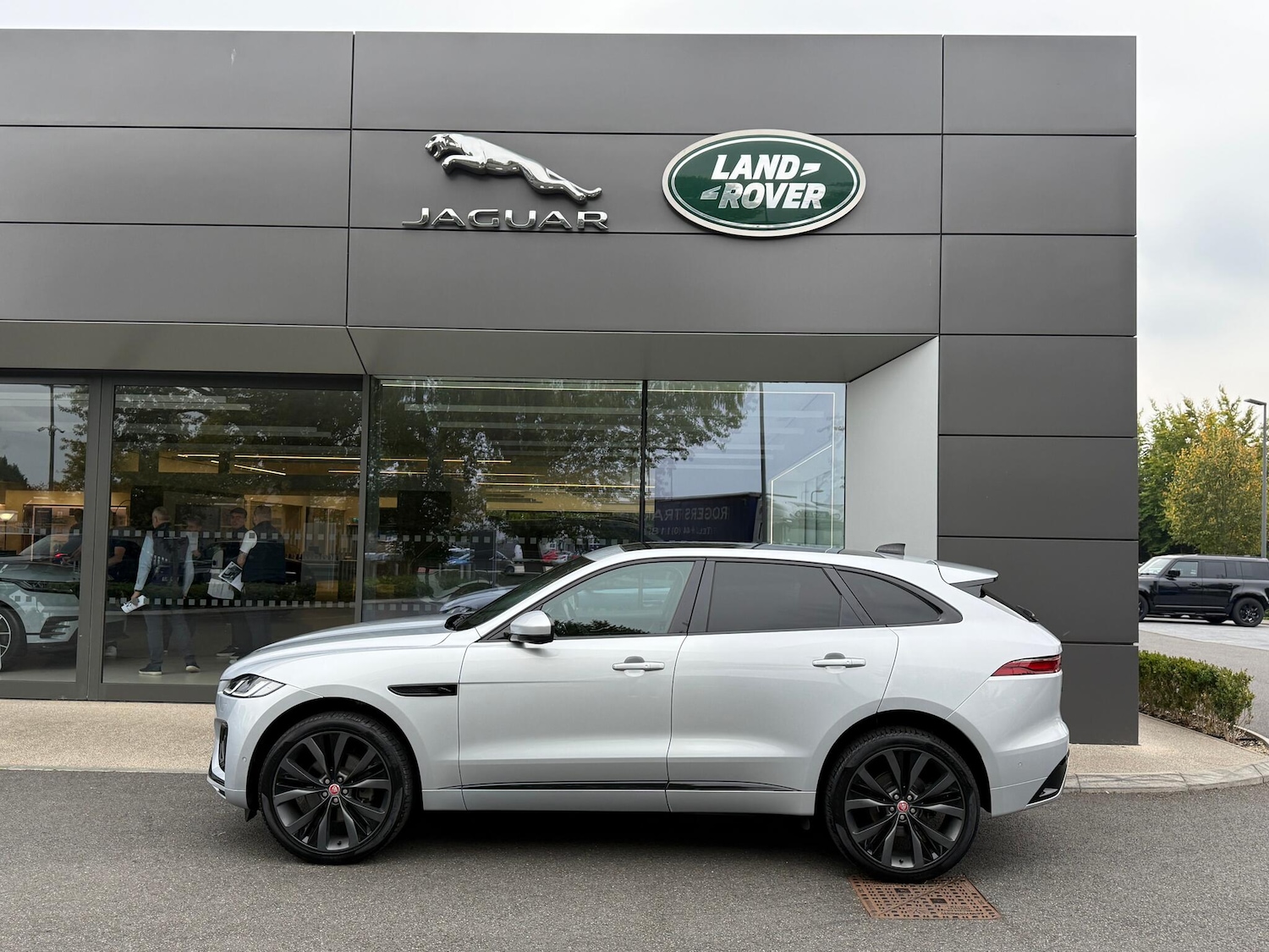 Used Jaguar F-Pace 2021 for sale - 76137373: Photo 25