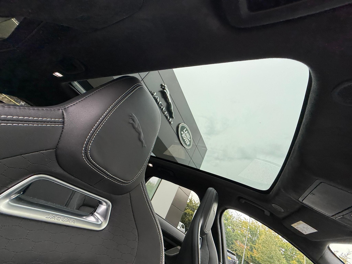 Used Jaguar F-Pace 2021 for sale - 76137373: Photo 34