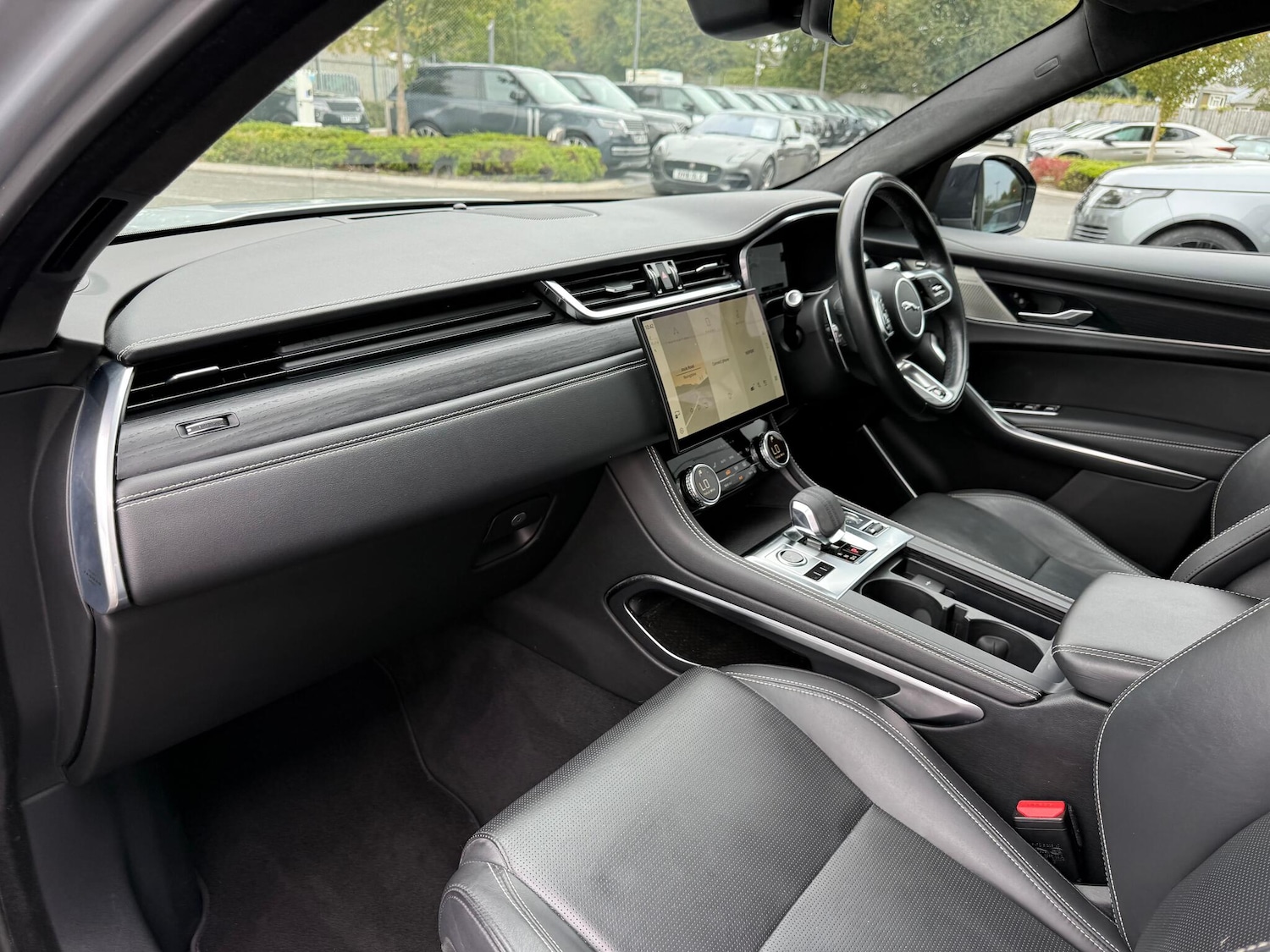 Used Jaguar F-Pace 2021 for sale - 76137373: Photo 46