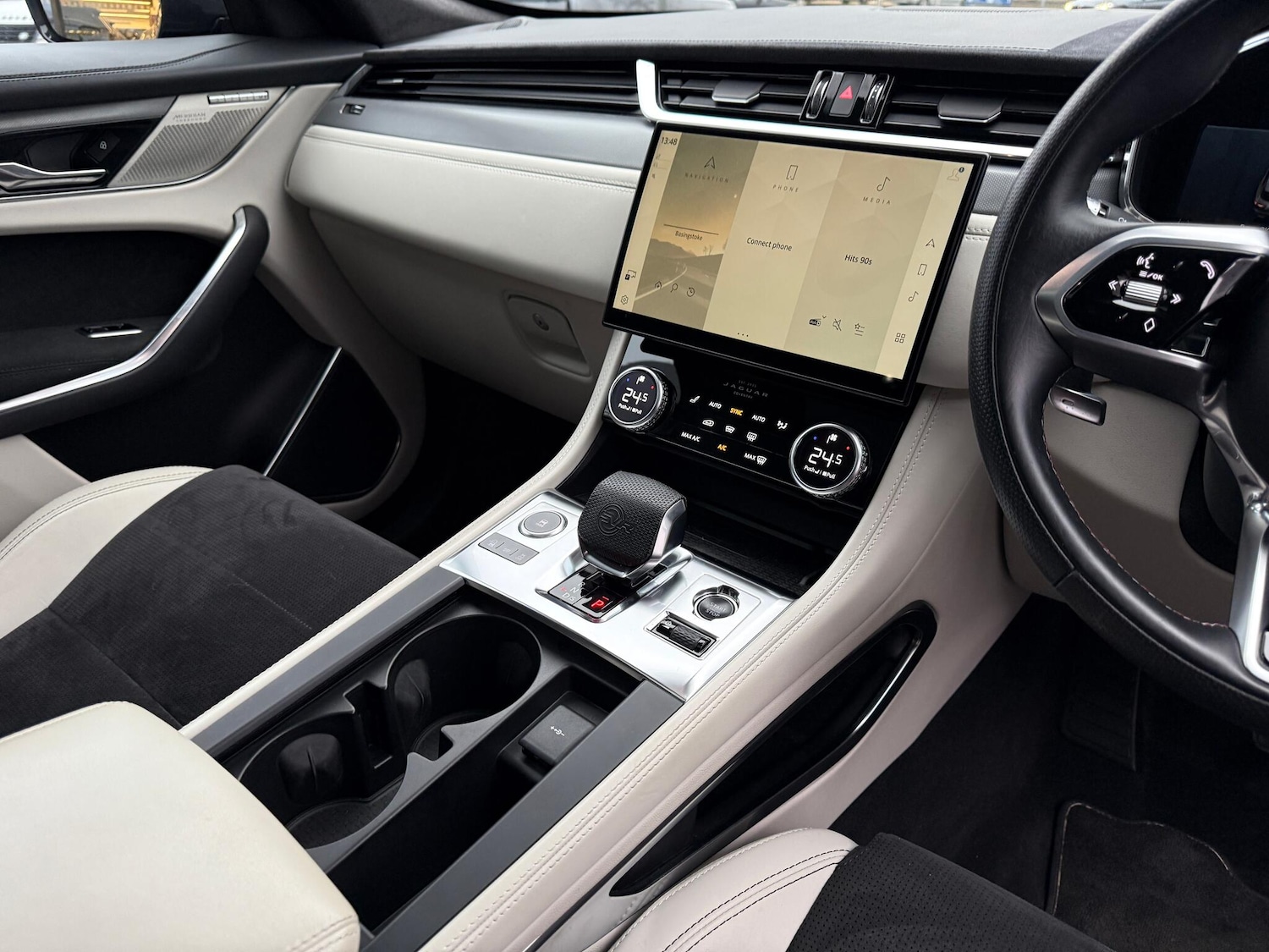 Used Jaguar F-Pace 2022 for sale - 77306215: Photo 19