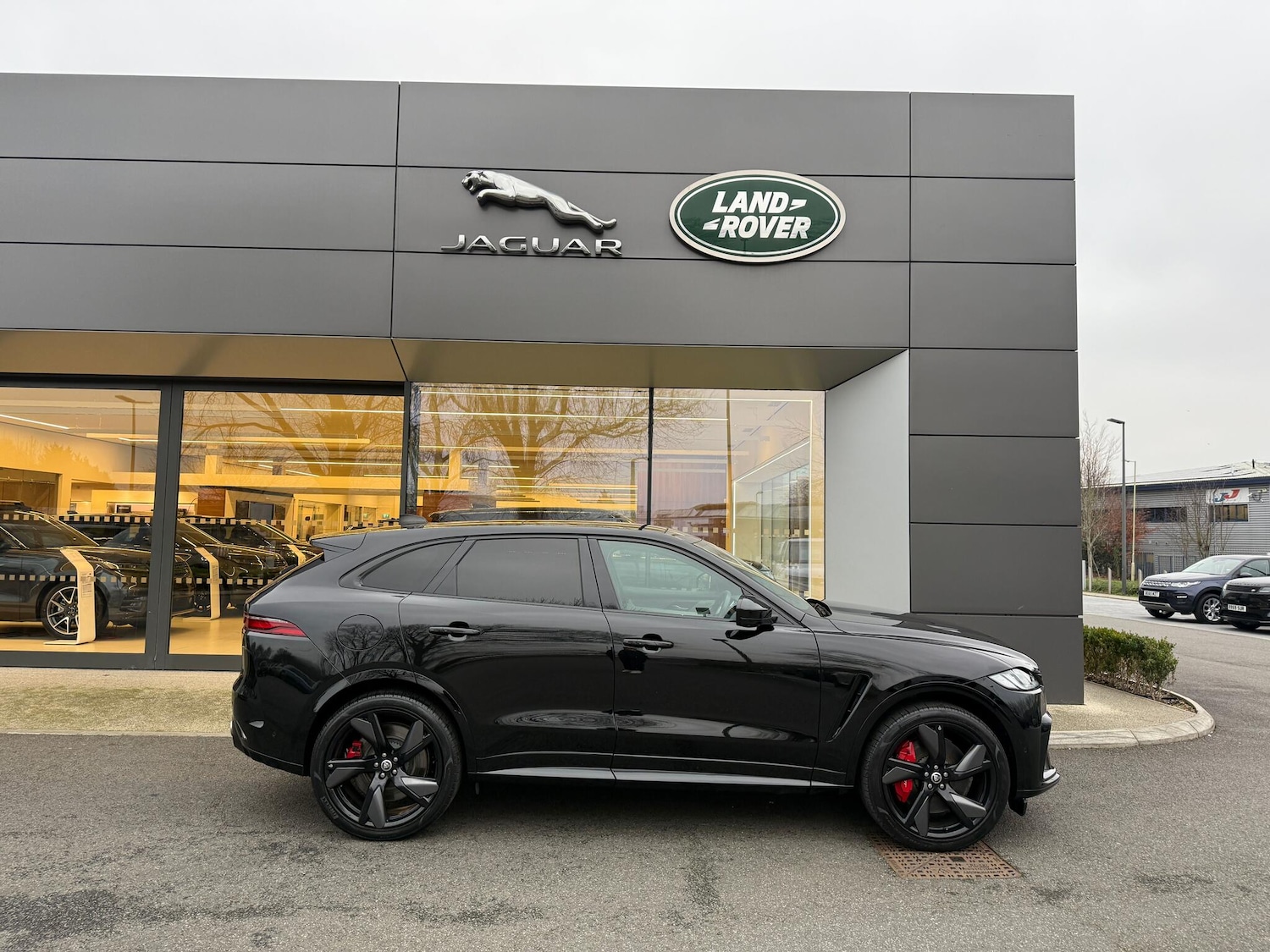 Used Jaguar F-Pace 2022 for sale - 77306215: Photo 2