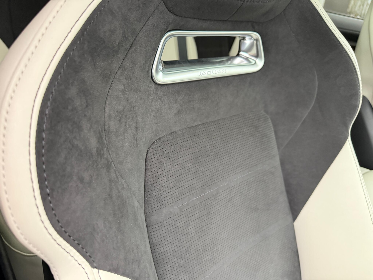 Used Jaguar F-Pace 2022 for sale - 77306215: Photo 34