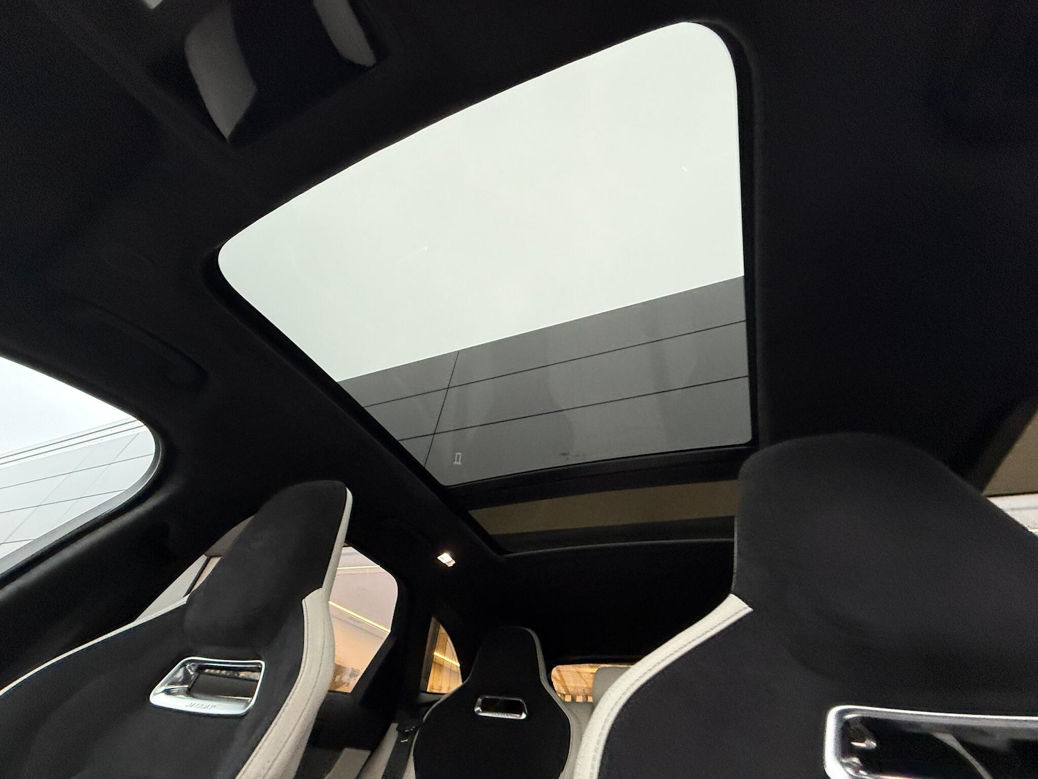 Used Jaguar F-Pace 2022 for sale - 77306215: Photo 5