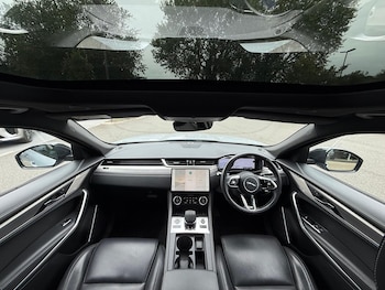 Used Jaguar F-Pace 2021 for sale - 75707397: Photo