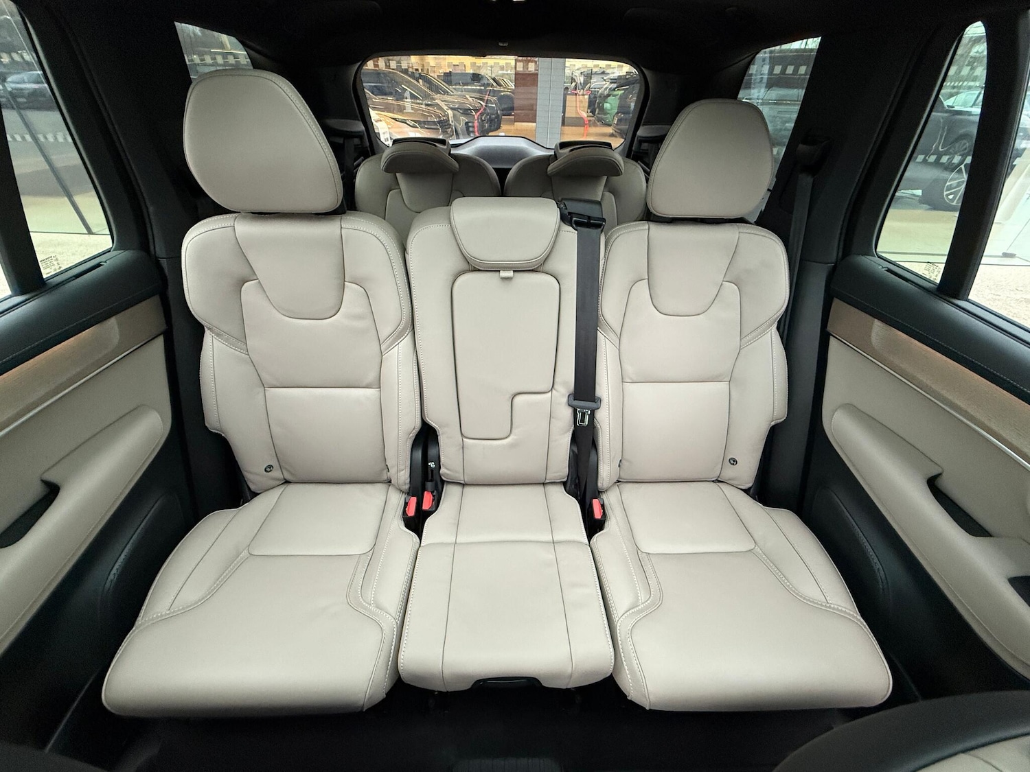 Used Volvo XC90 2025 for sale - 77598512: Photo 11