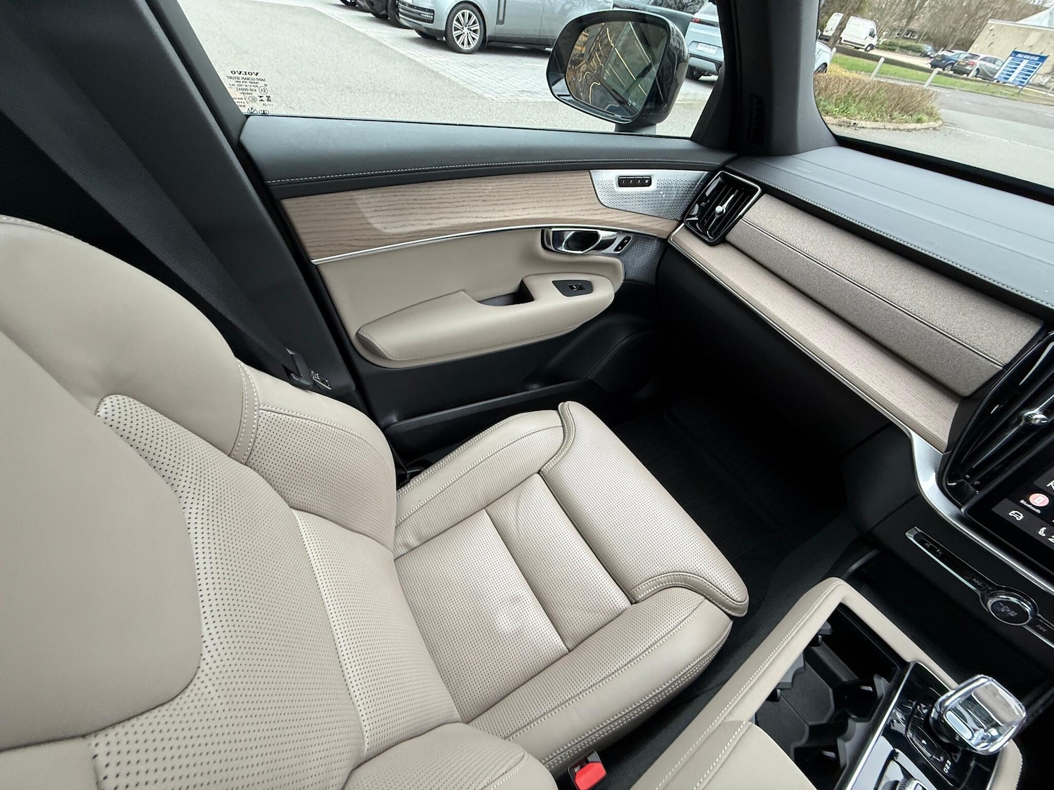 Used Volvo XC90 2025 for sale - 77598512: Photo 12