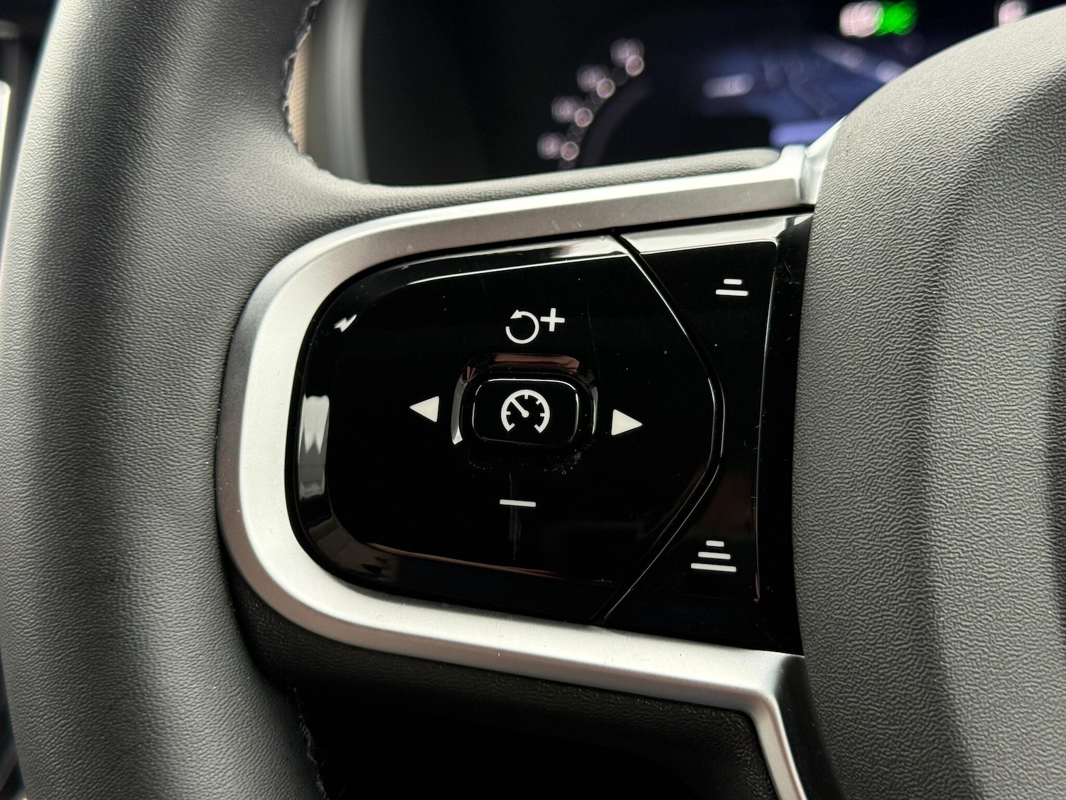 Used Volvo XC90 2025 for sale - 77598512: Photo 26