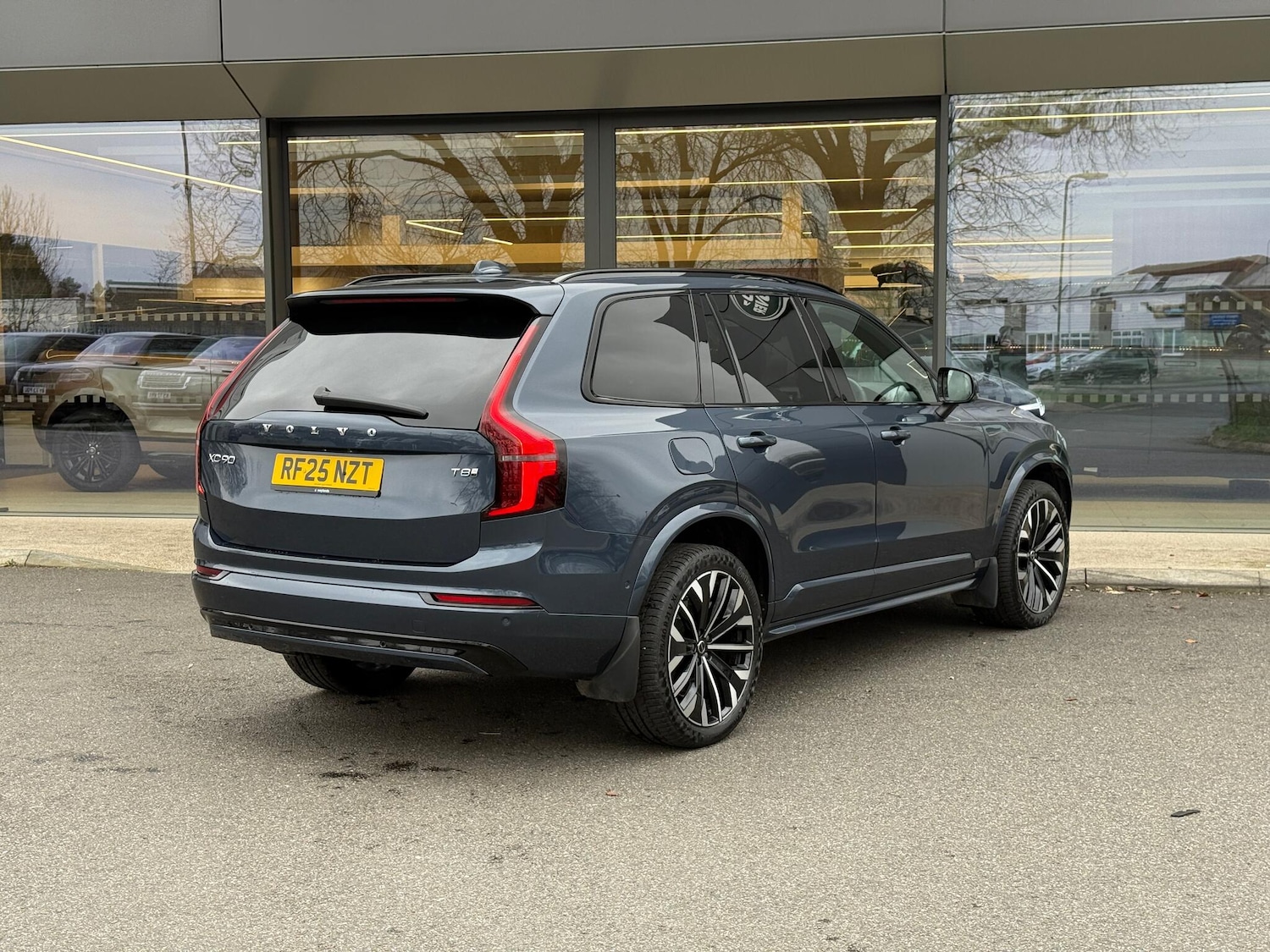Used Volvo XC90 2025 for sale - 77598512: Photo 30