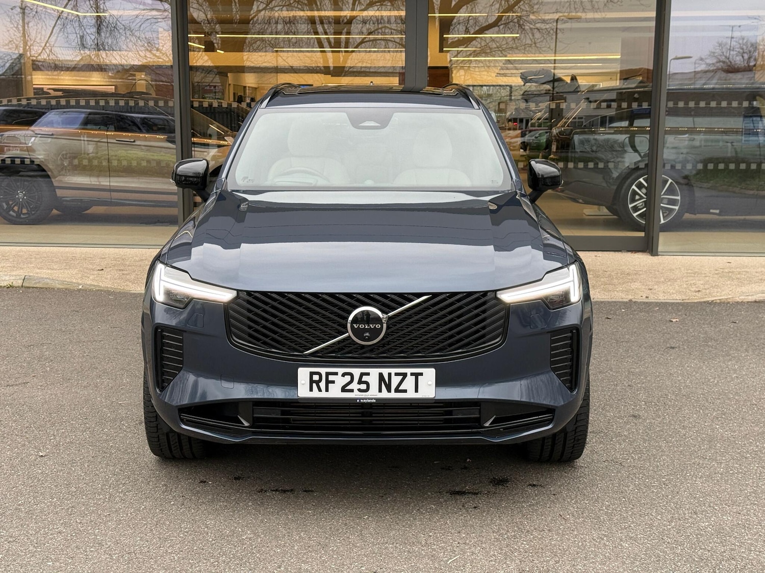 Used Volvo XC90 2025 for sale - 77598512: Photo 6