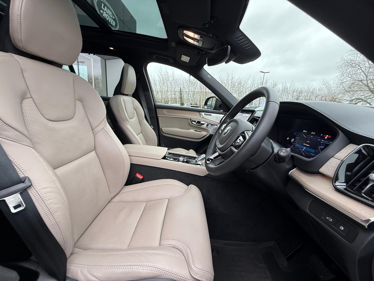 Used Volvo XC90 2025 for sale - 77598512: Photo 9