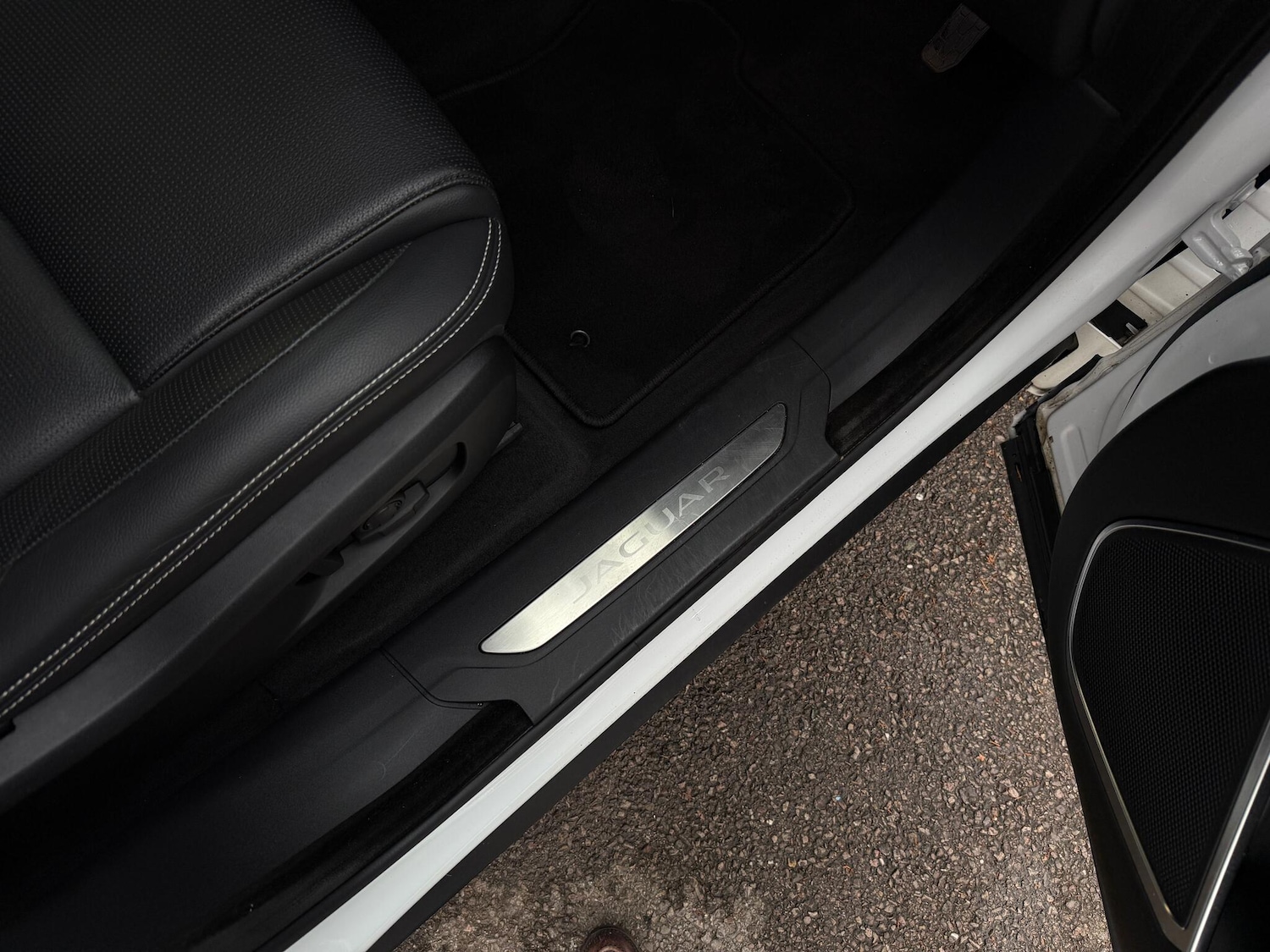 Used Jaguar F-Pace 2023 for sale - 76975738: Photo 13