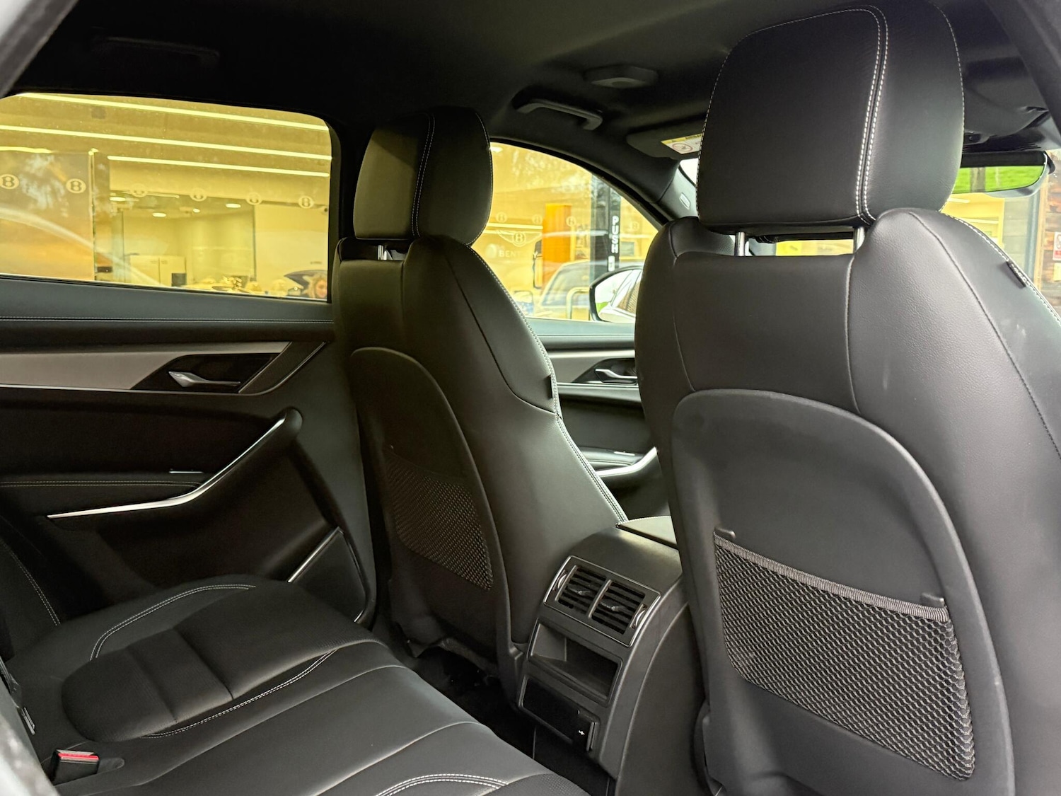 Used Jaguar F-Pace 2023 for sale - 76975738: Photo 17