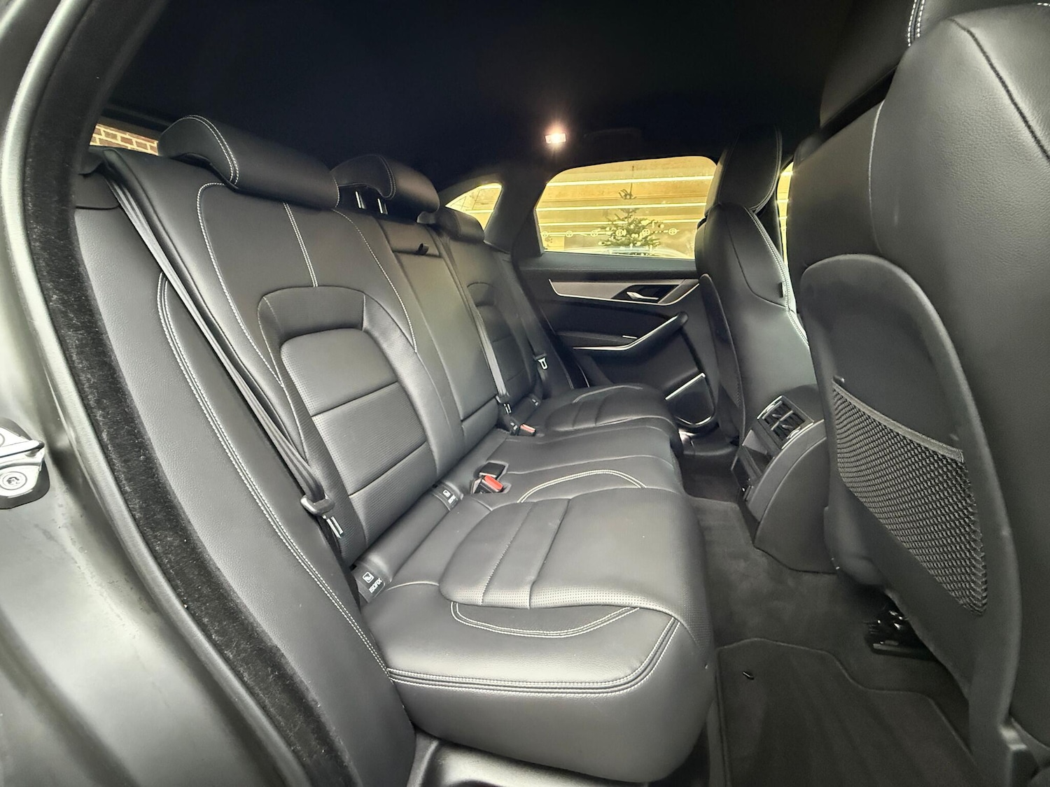 Used Jaguar F-Pace 2023 for sale - 76975738: Photo 18